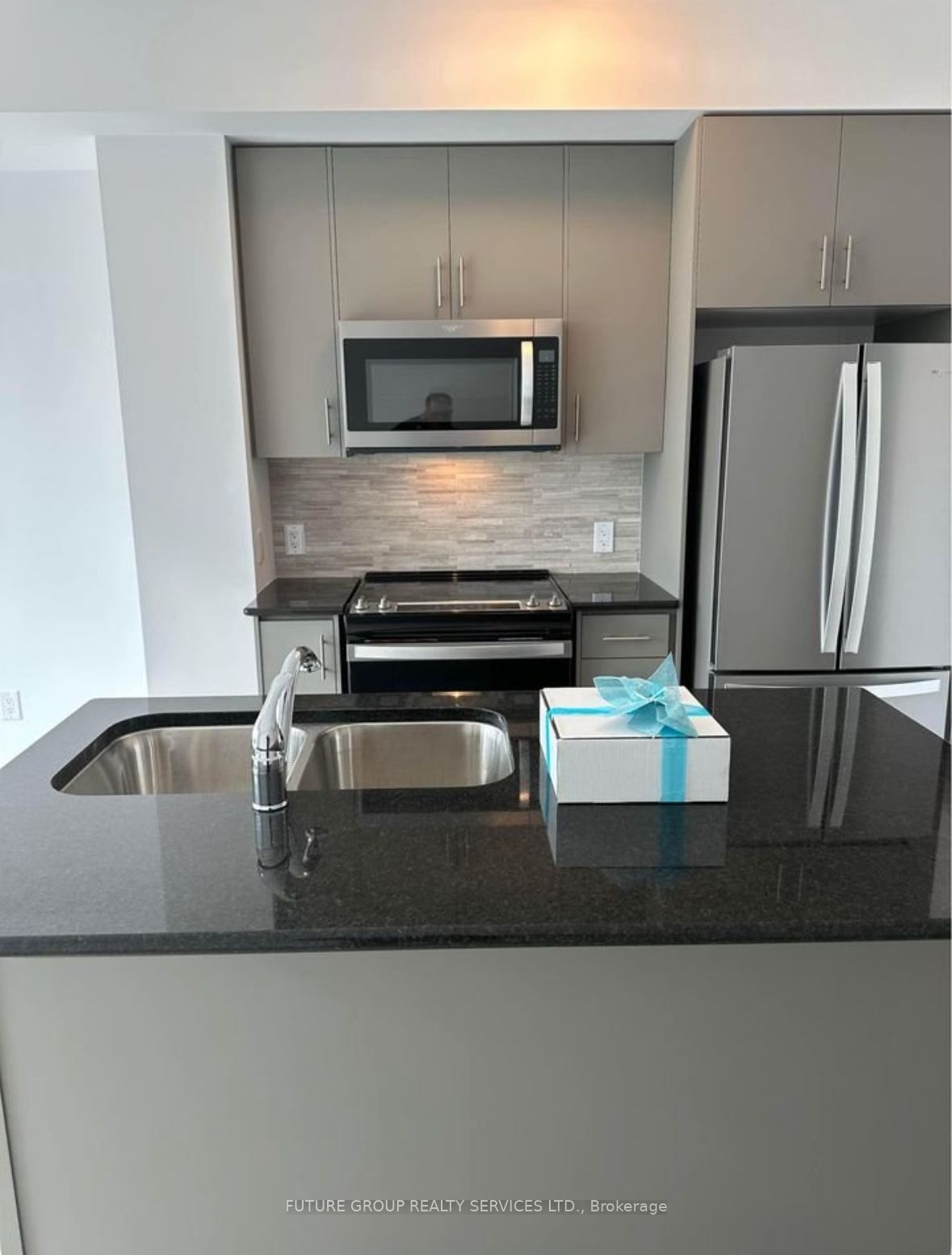 460 Dundas Street E 612 Property Photo 10