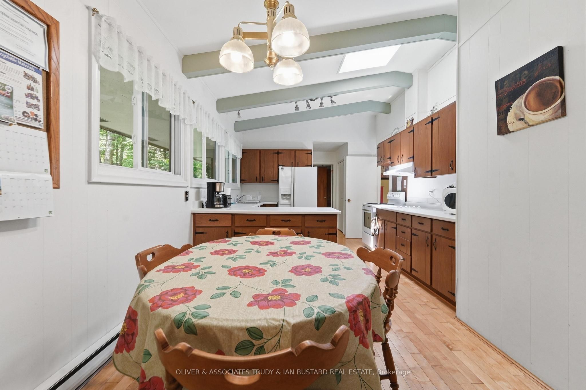10294 S Brewster Boulevard S Property Photo 11