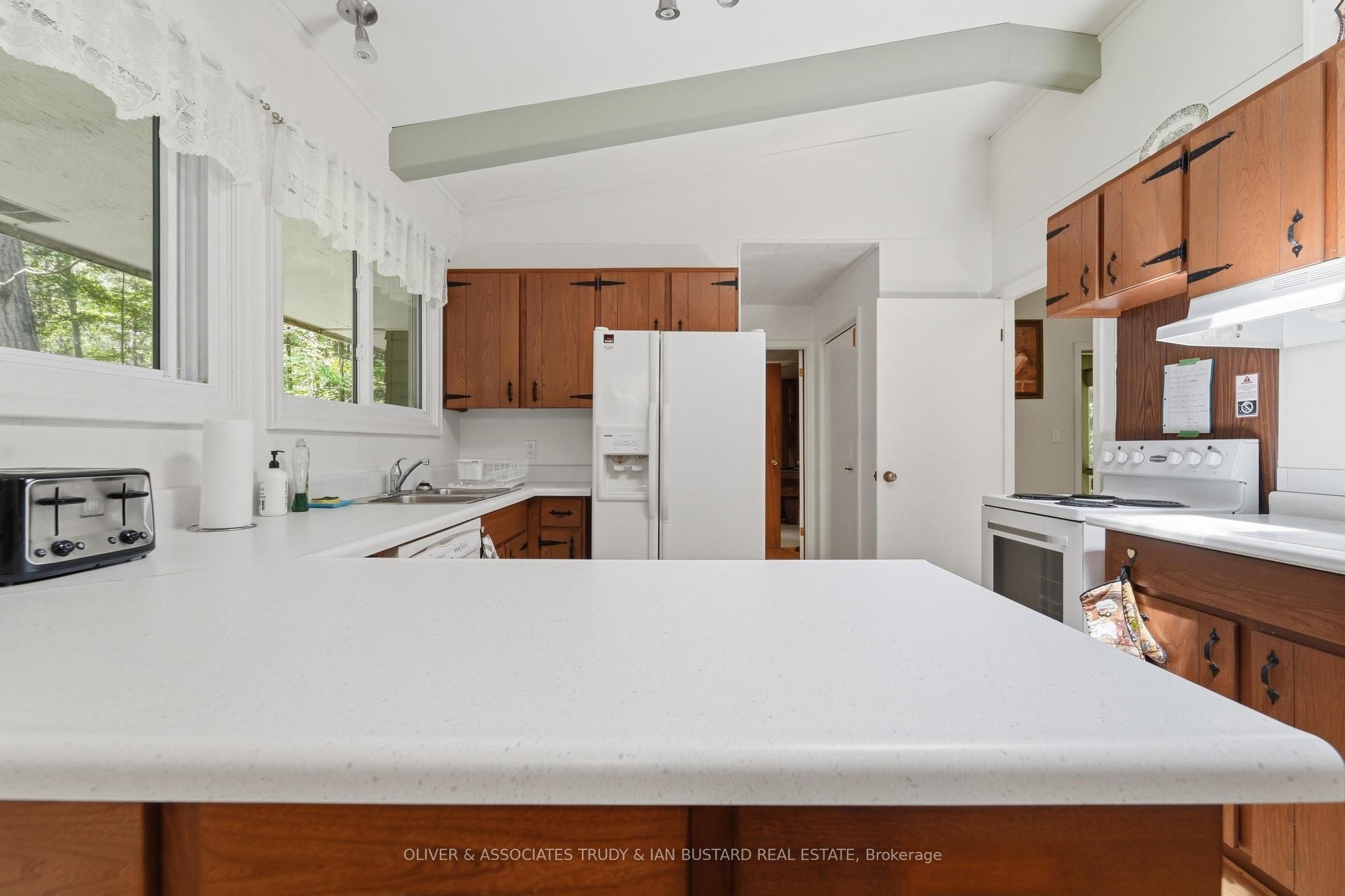 10294 S Brewster Boulevard S Property Photo 13