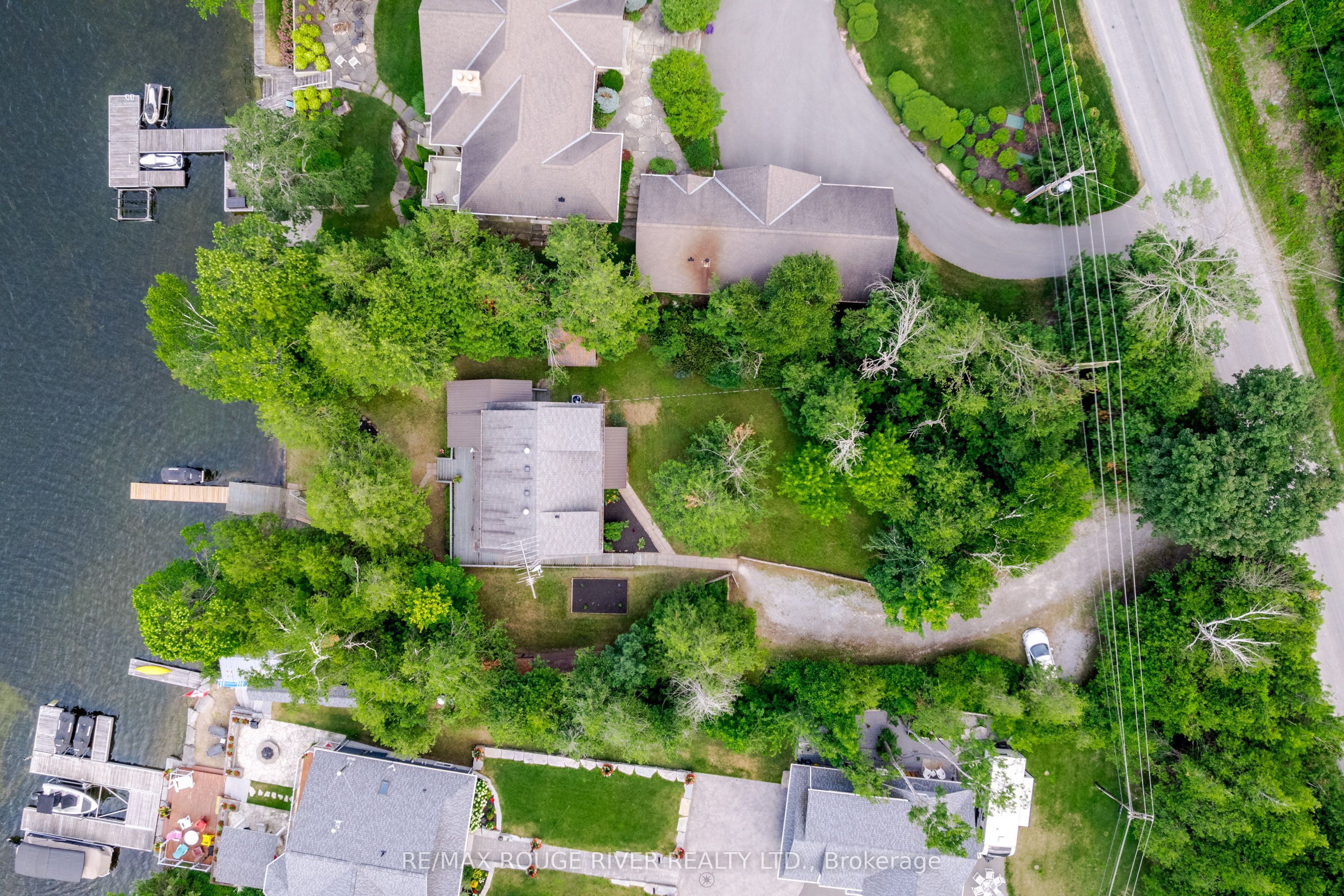 1280 Birchview Road Property Photo 7