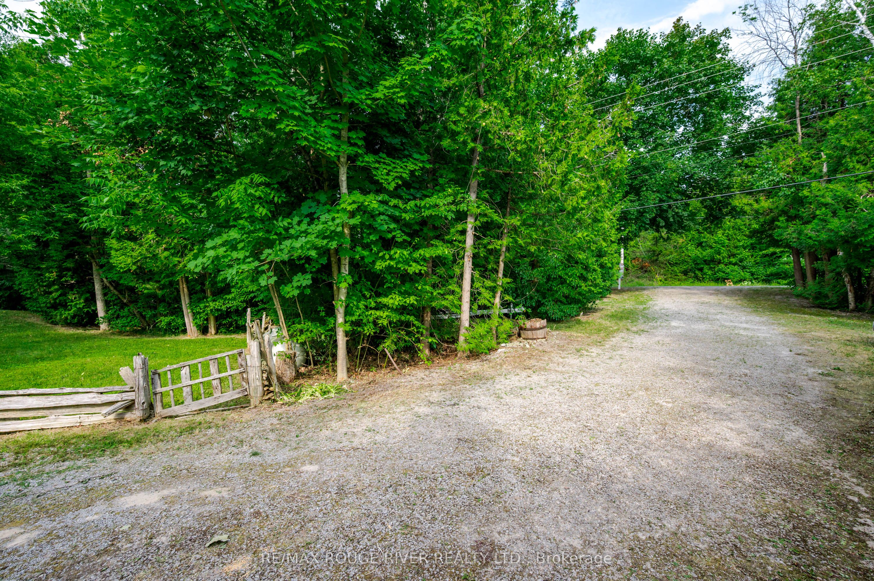 1280 Birchview Road Property Photo 16