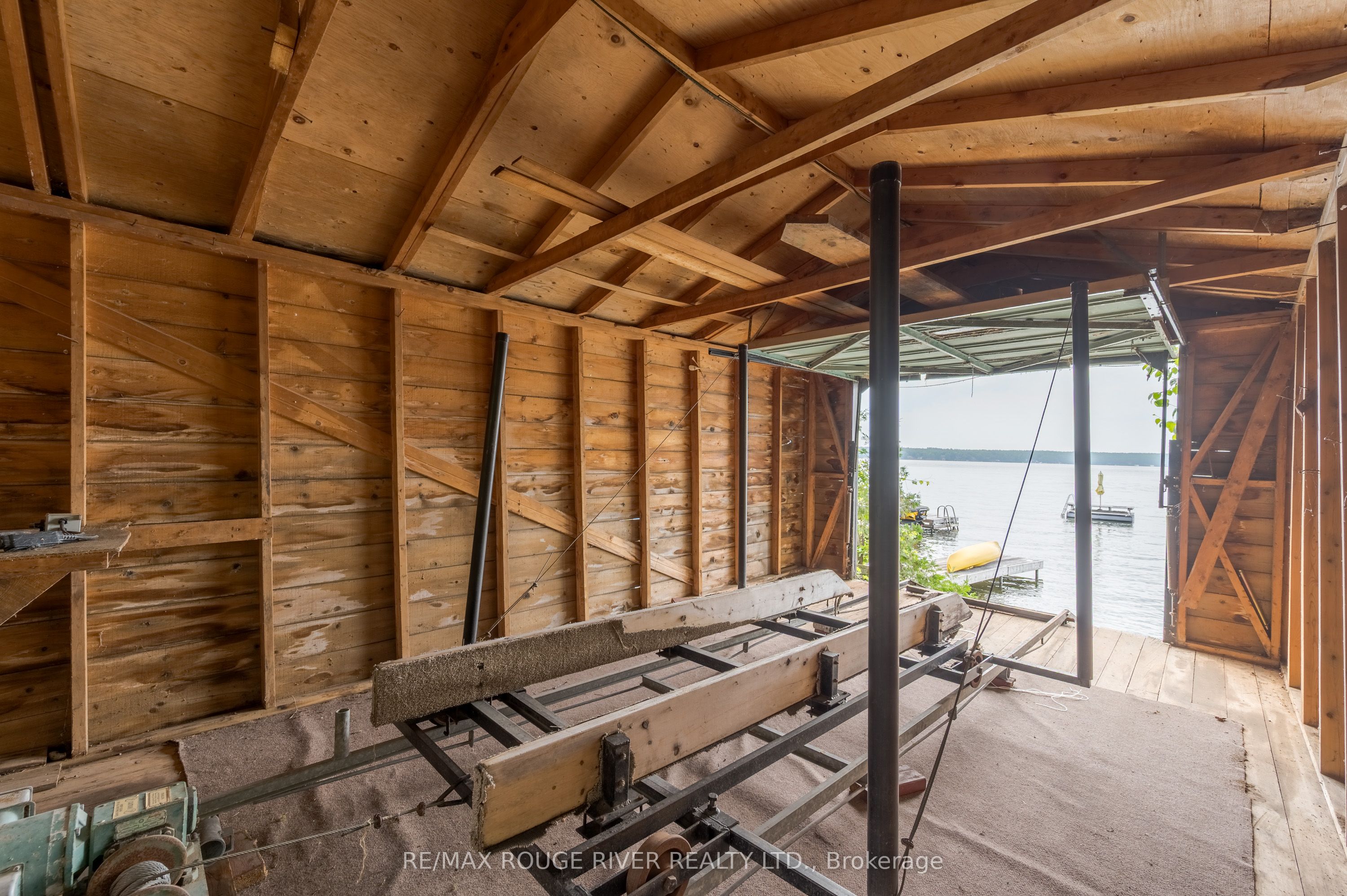 1280 Birchview Road Property Photo 42