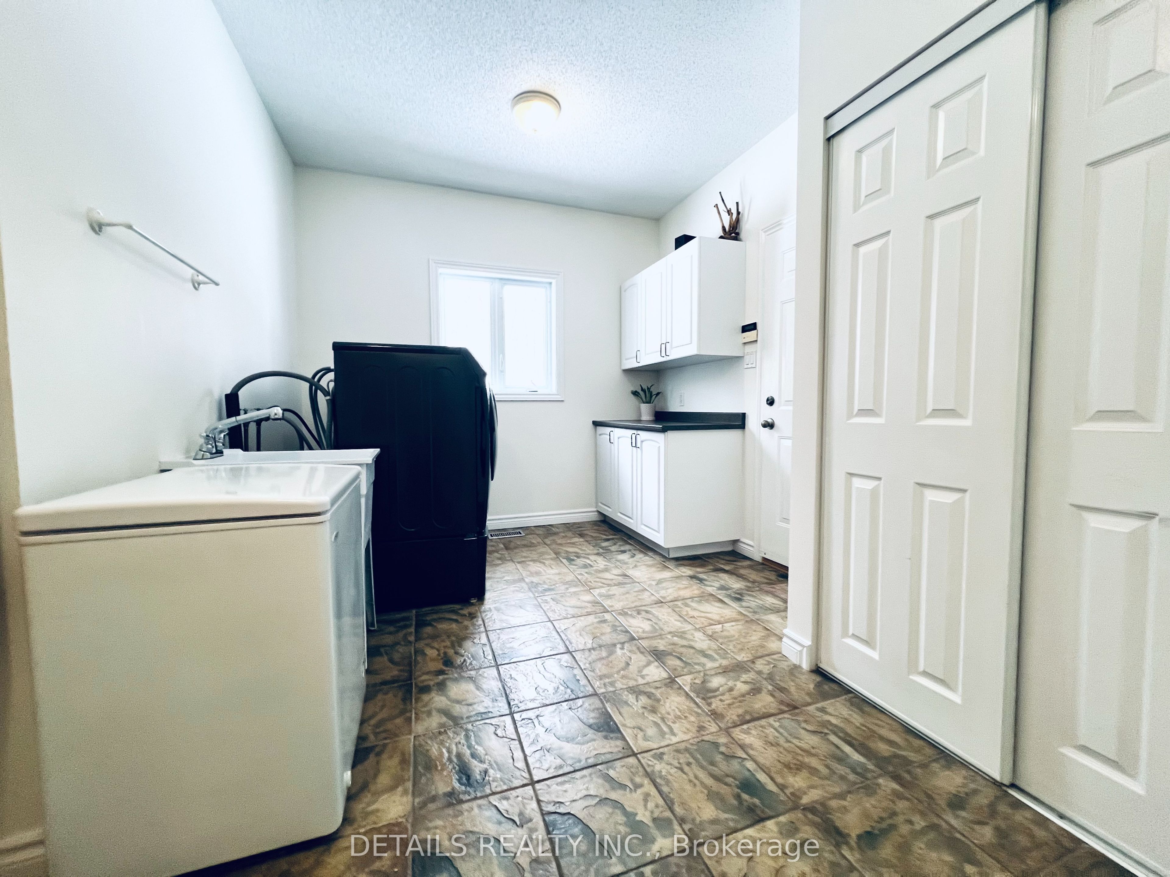 461 John Aselford Drive Property Photo 21