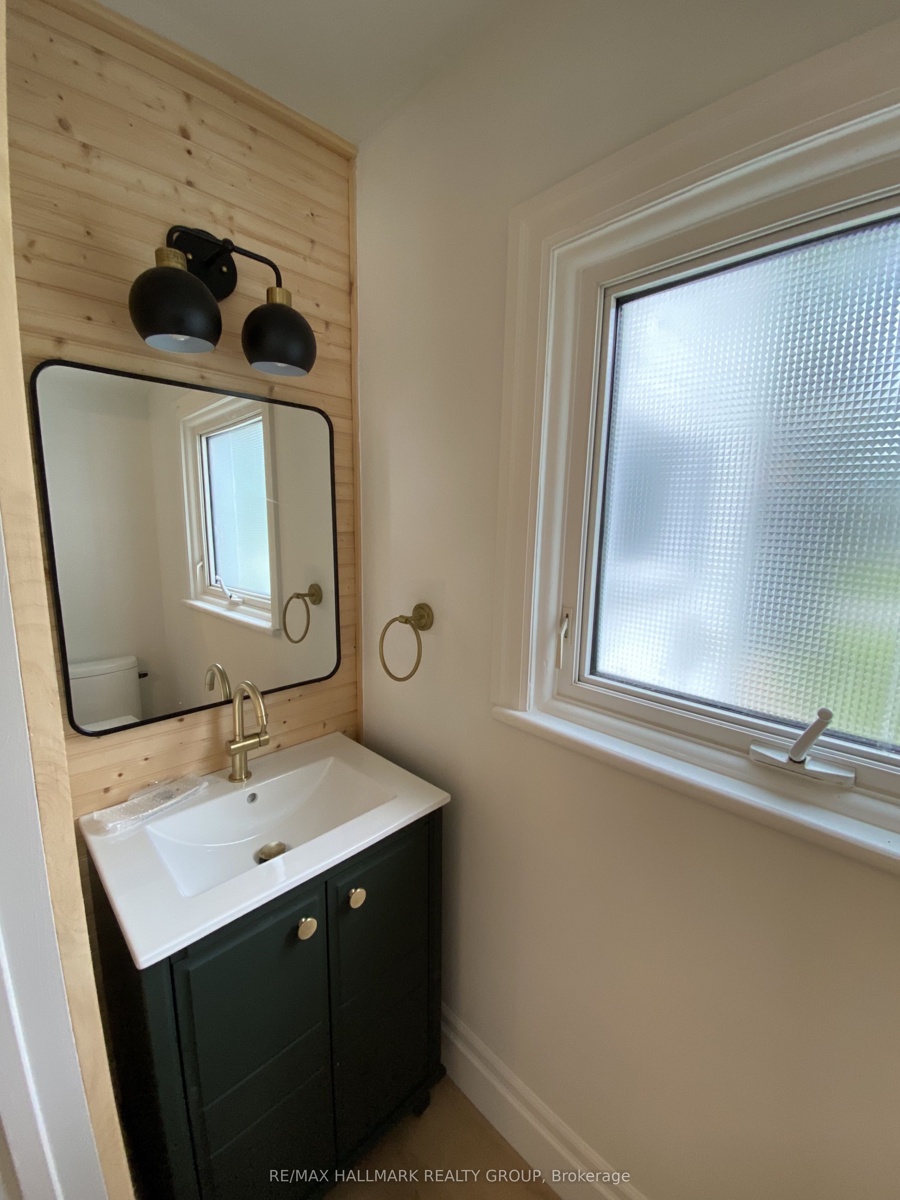2545 Market Street Property Photo 17