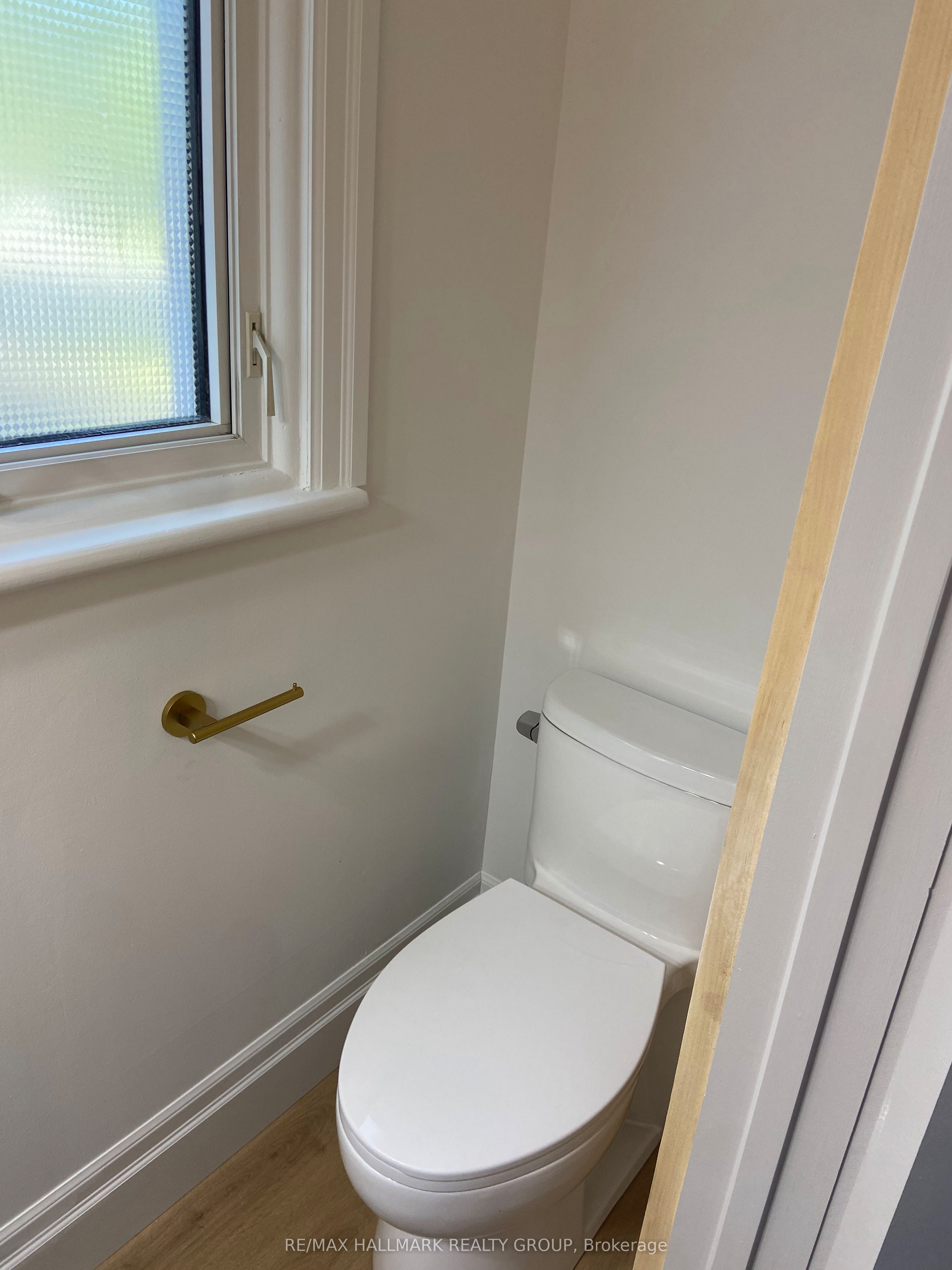 2545 Market Street Property Photo 18
