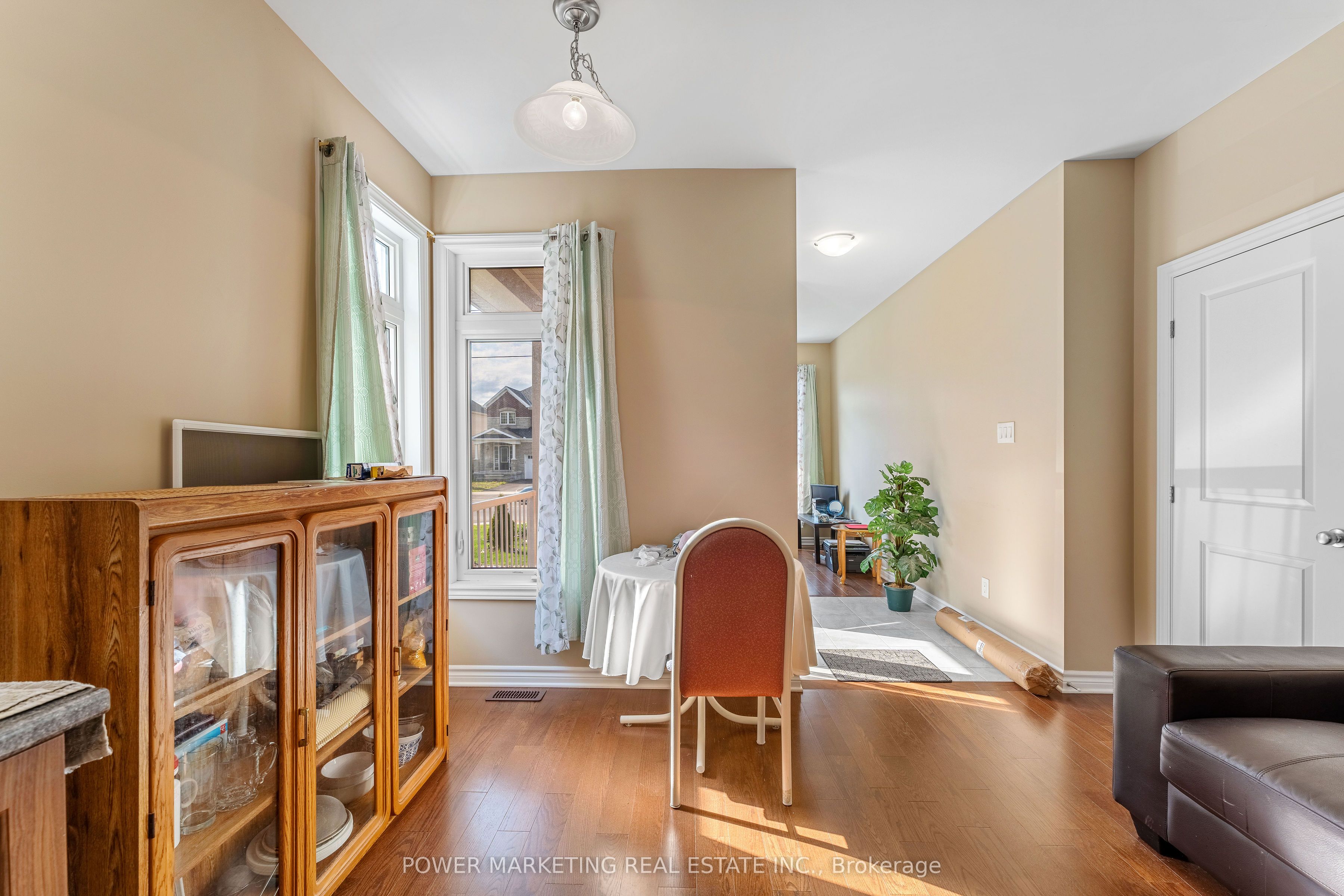 6356 Renaud Road Property Photo 7