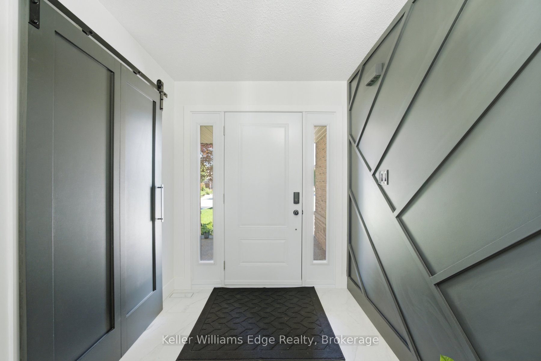 35 Rosebury Way Property Photo 4