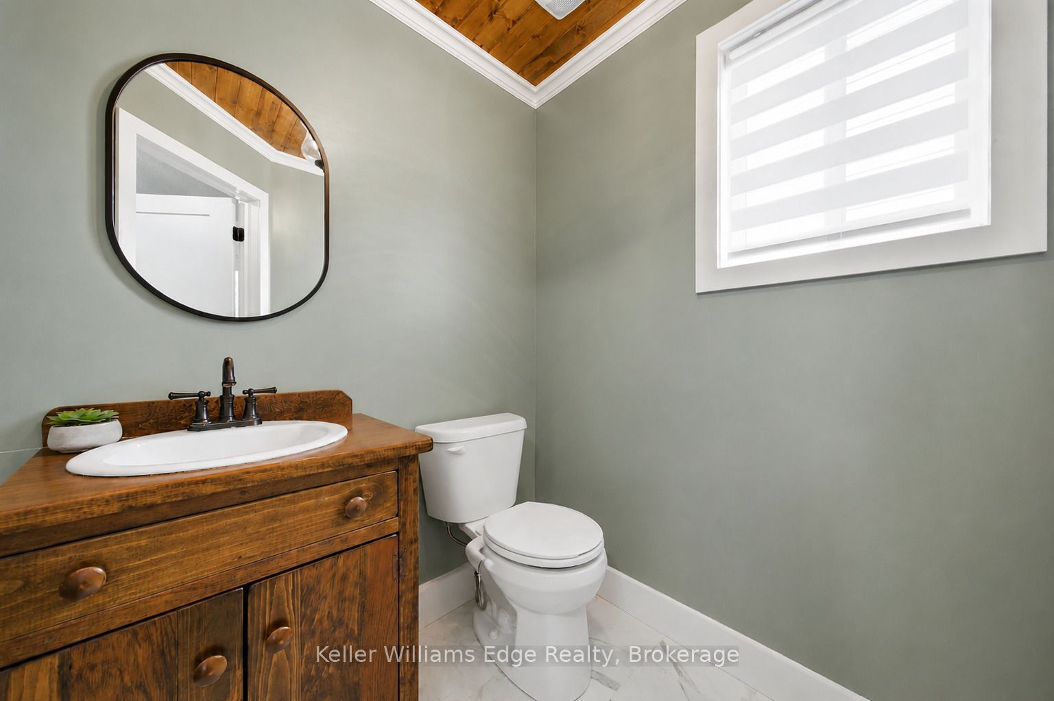 35 Rosebury Way Property Photo 5