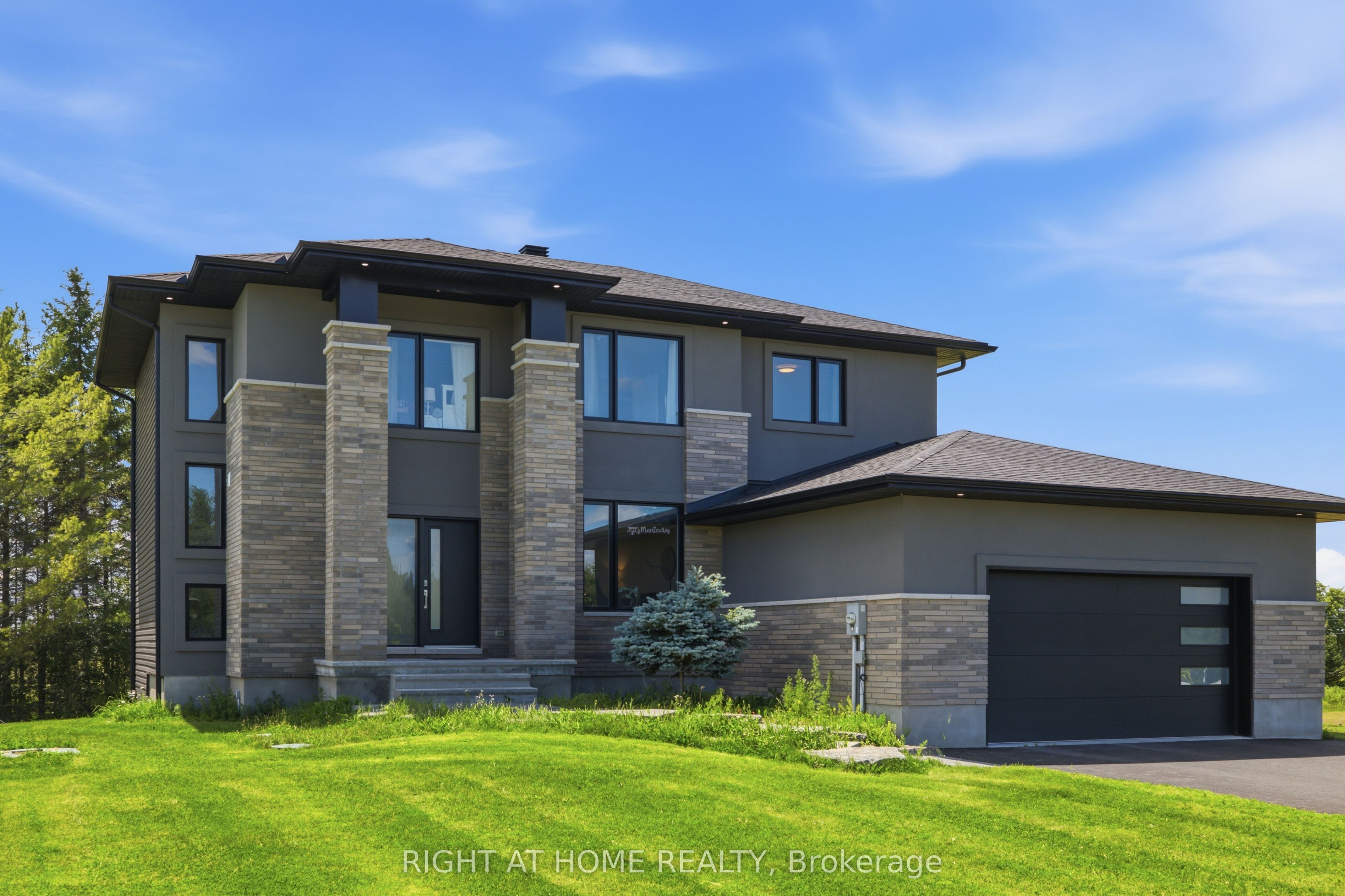 122 Ridgemont Drive