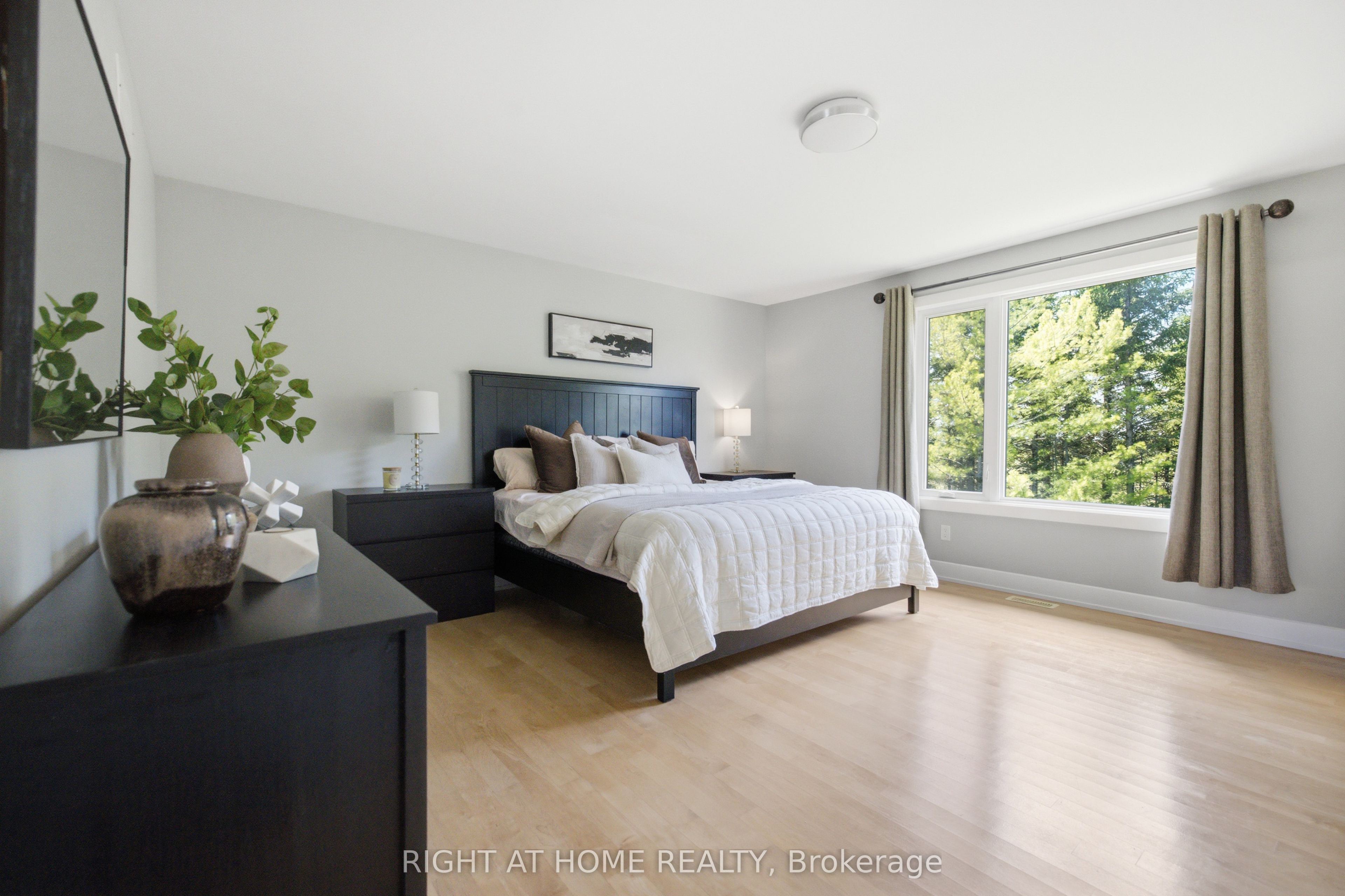 122 Ridgemont Drive Property Photo 8