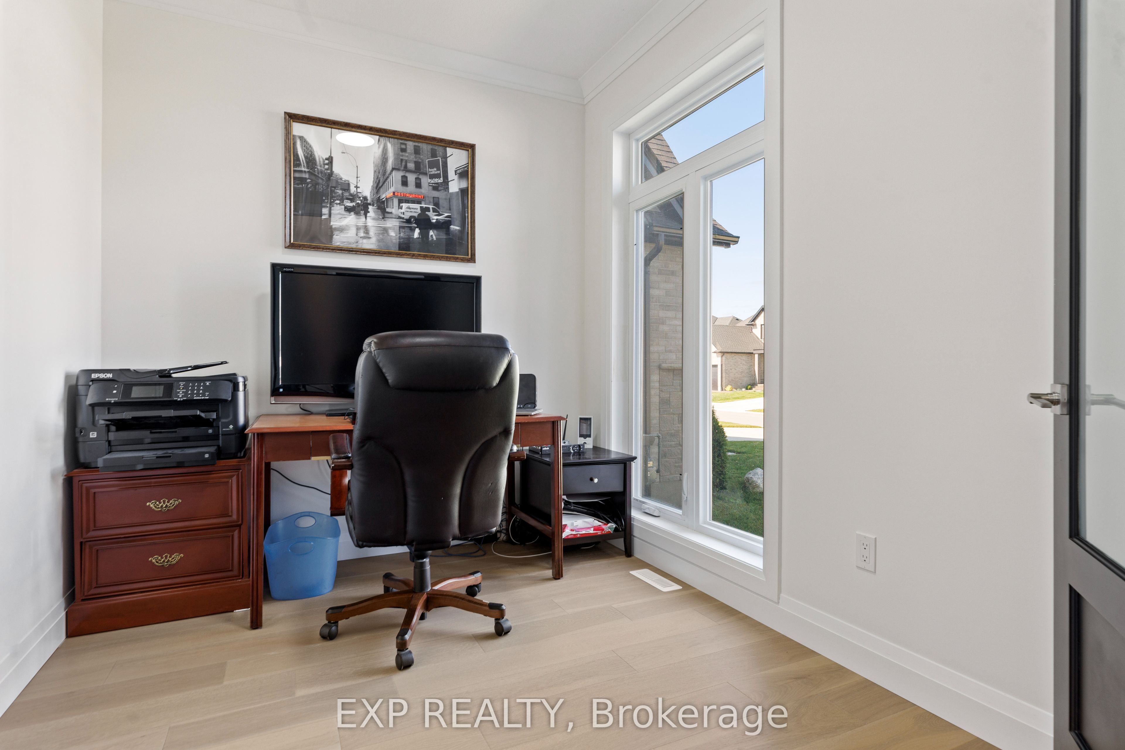 4099 Sugarmaple Crossing Property Photo 4