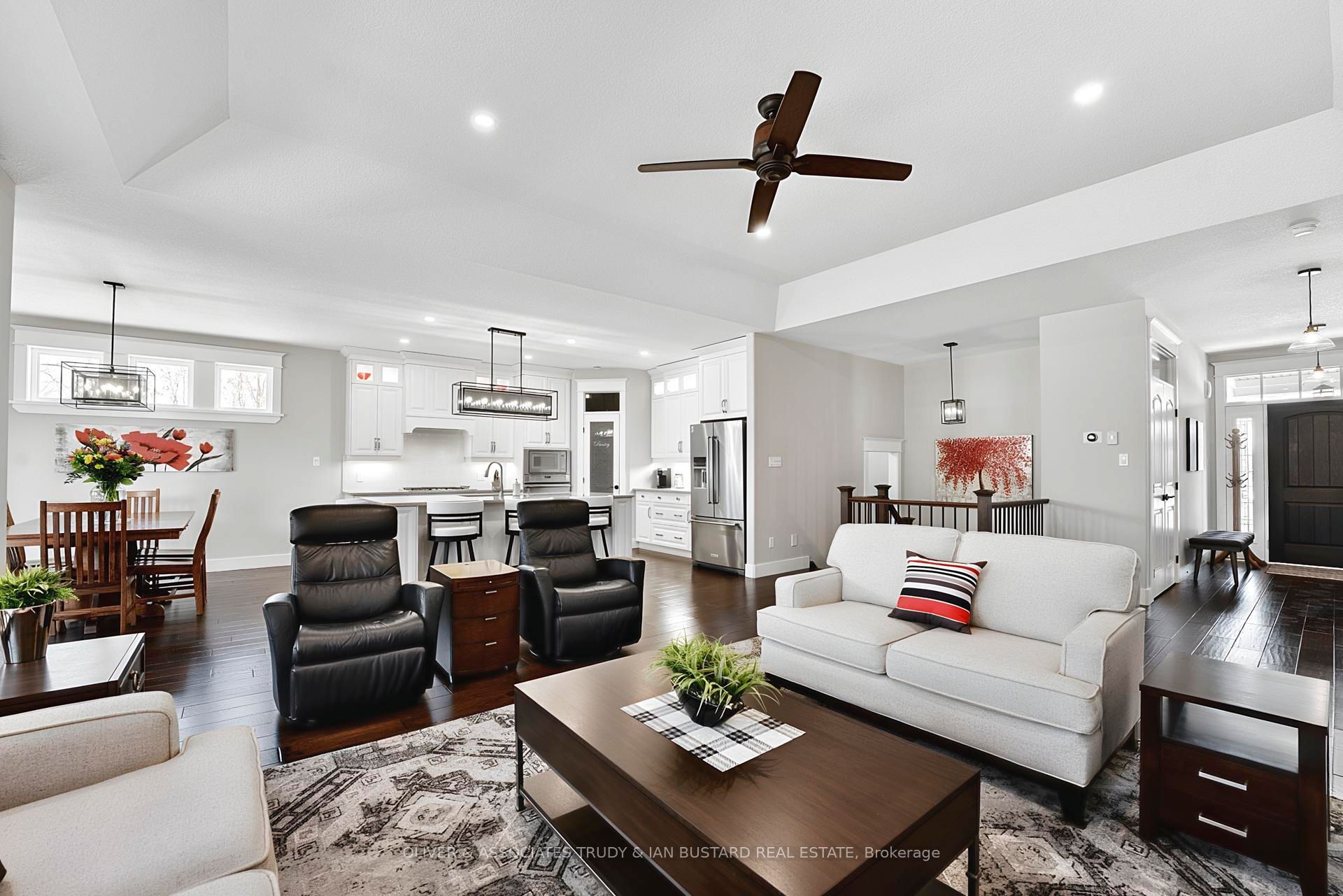 46 Erin Place Property Photo 14
