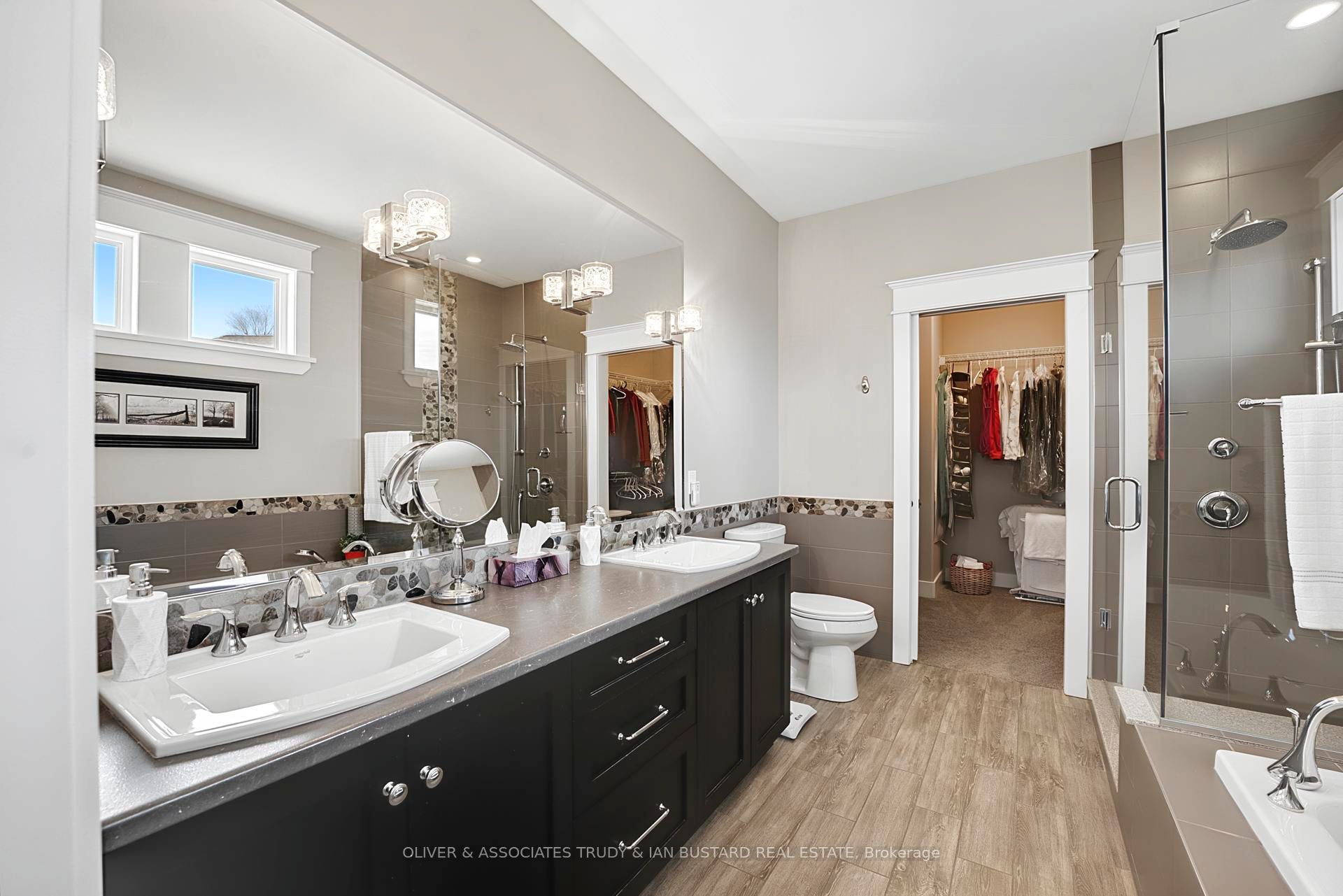46 Erin Place Property Photo 26
