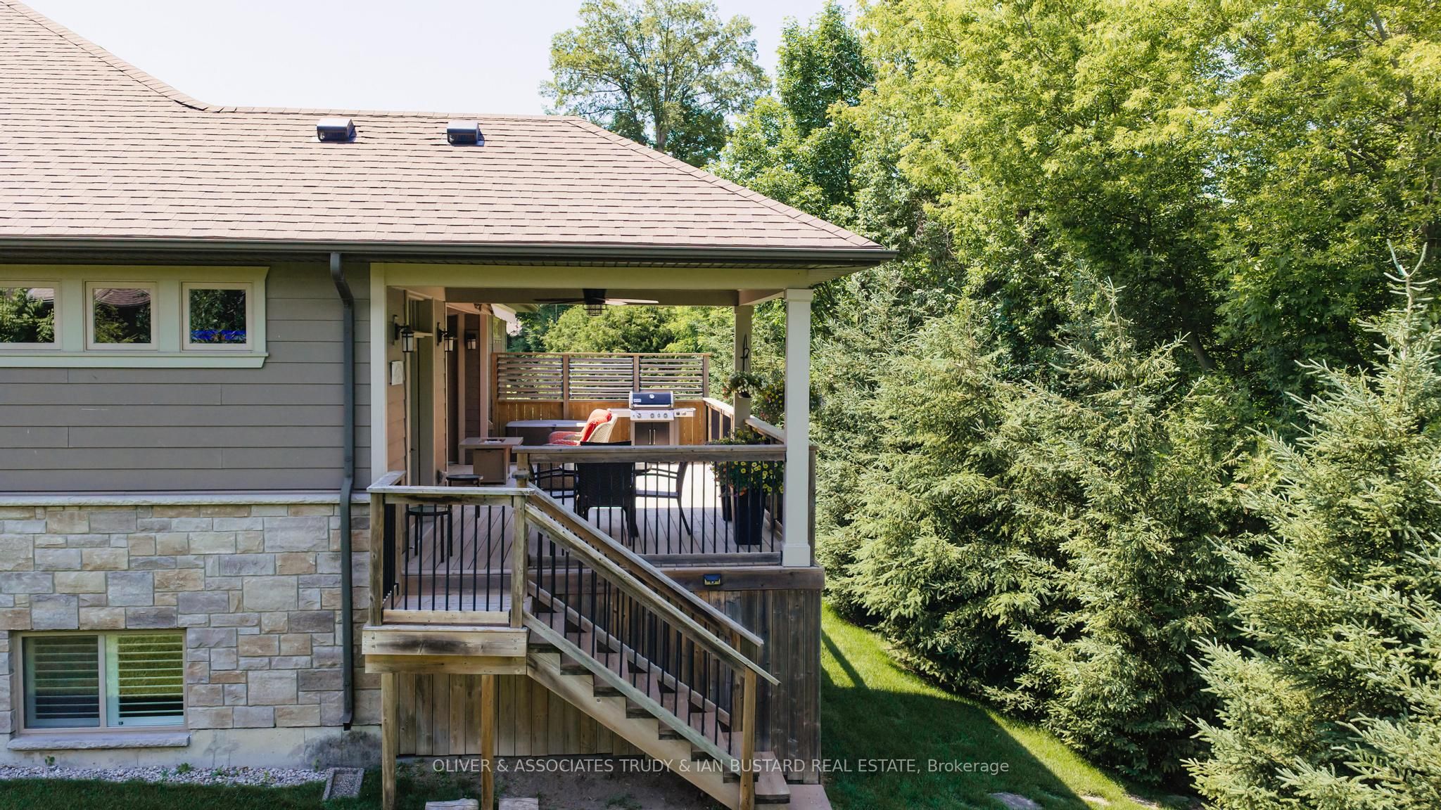 46 Erin Place Property Photo 40