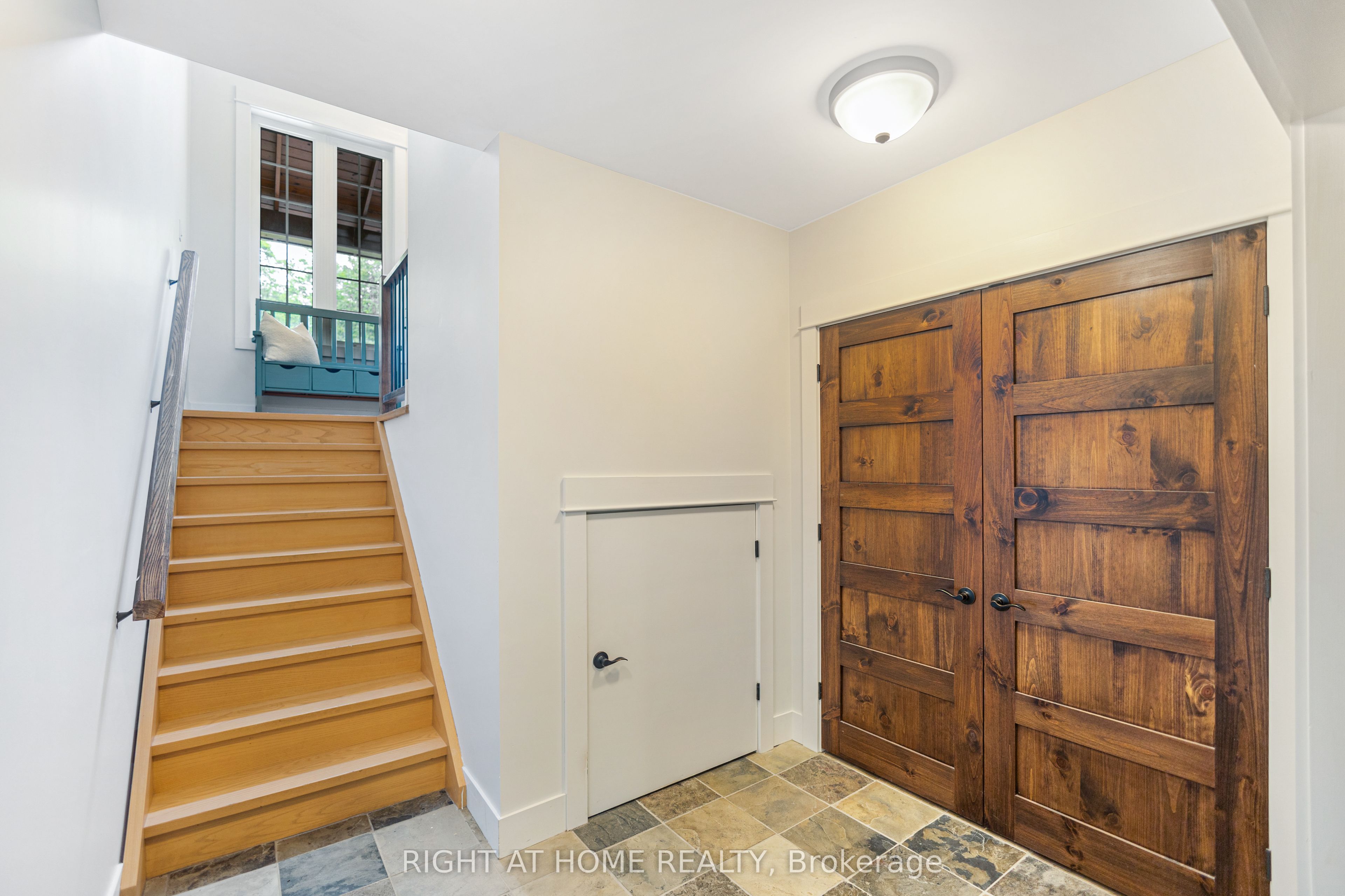 590 Golf Course Road Property Photo 36