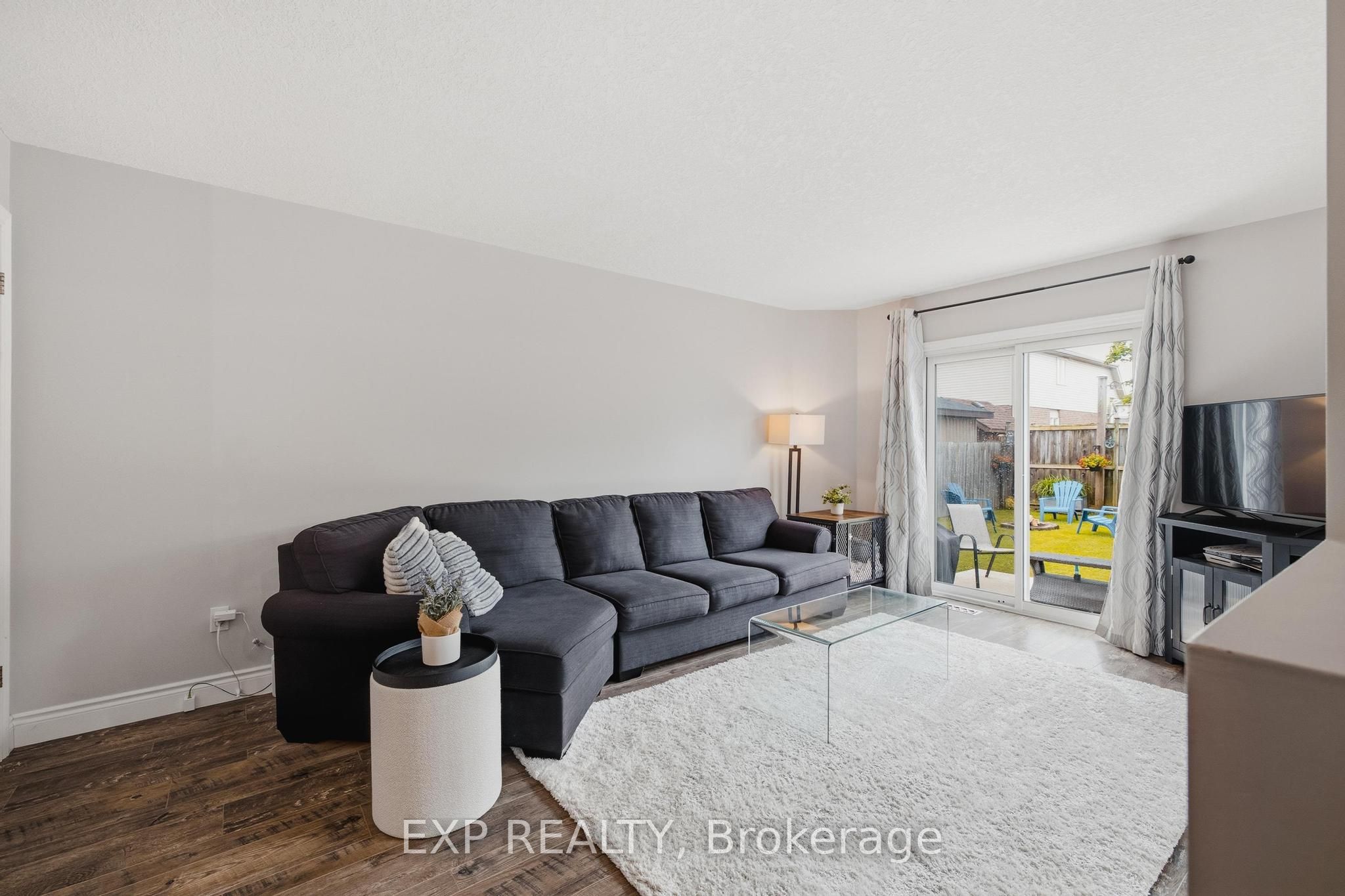 31 Parkside Street Property Photo 2