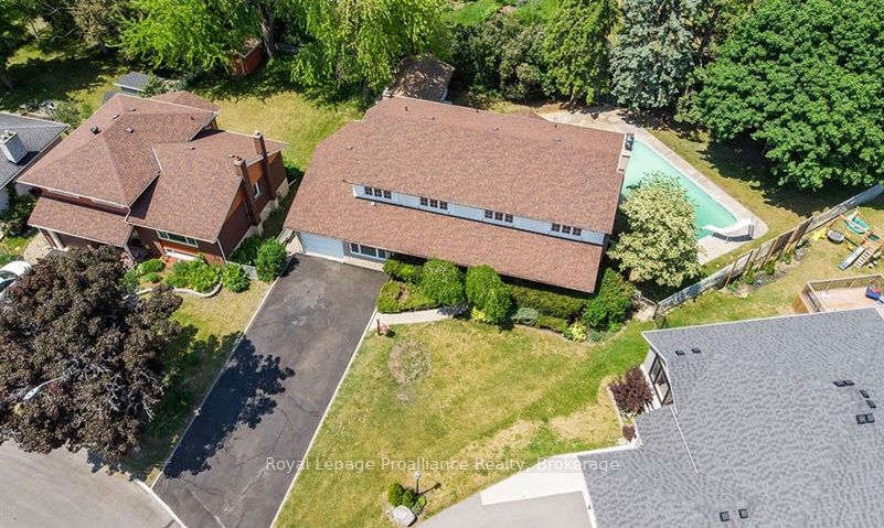 35 Patrick Street Property Photo 2