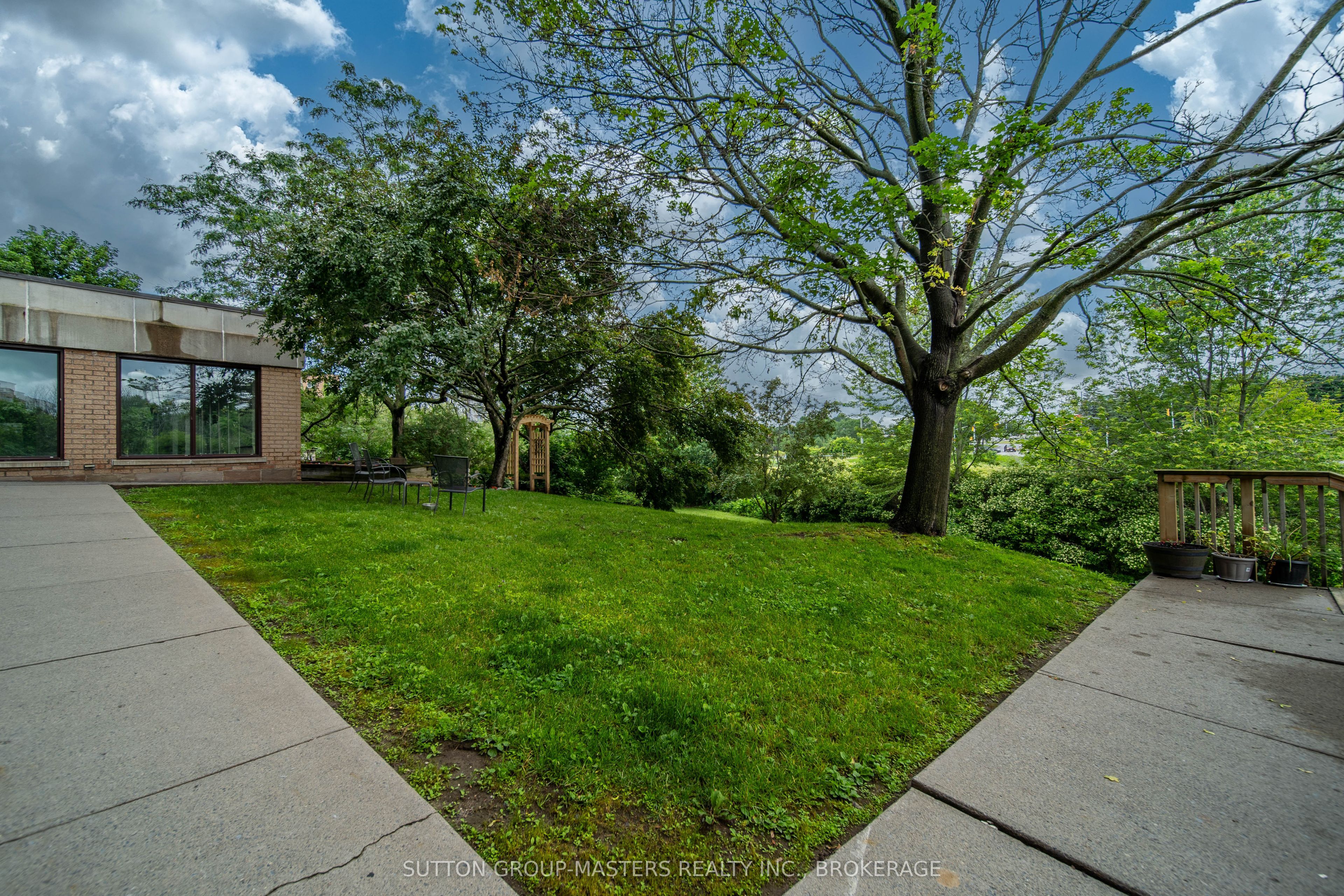 675 Davis Drive 611 Property Photo 29