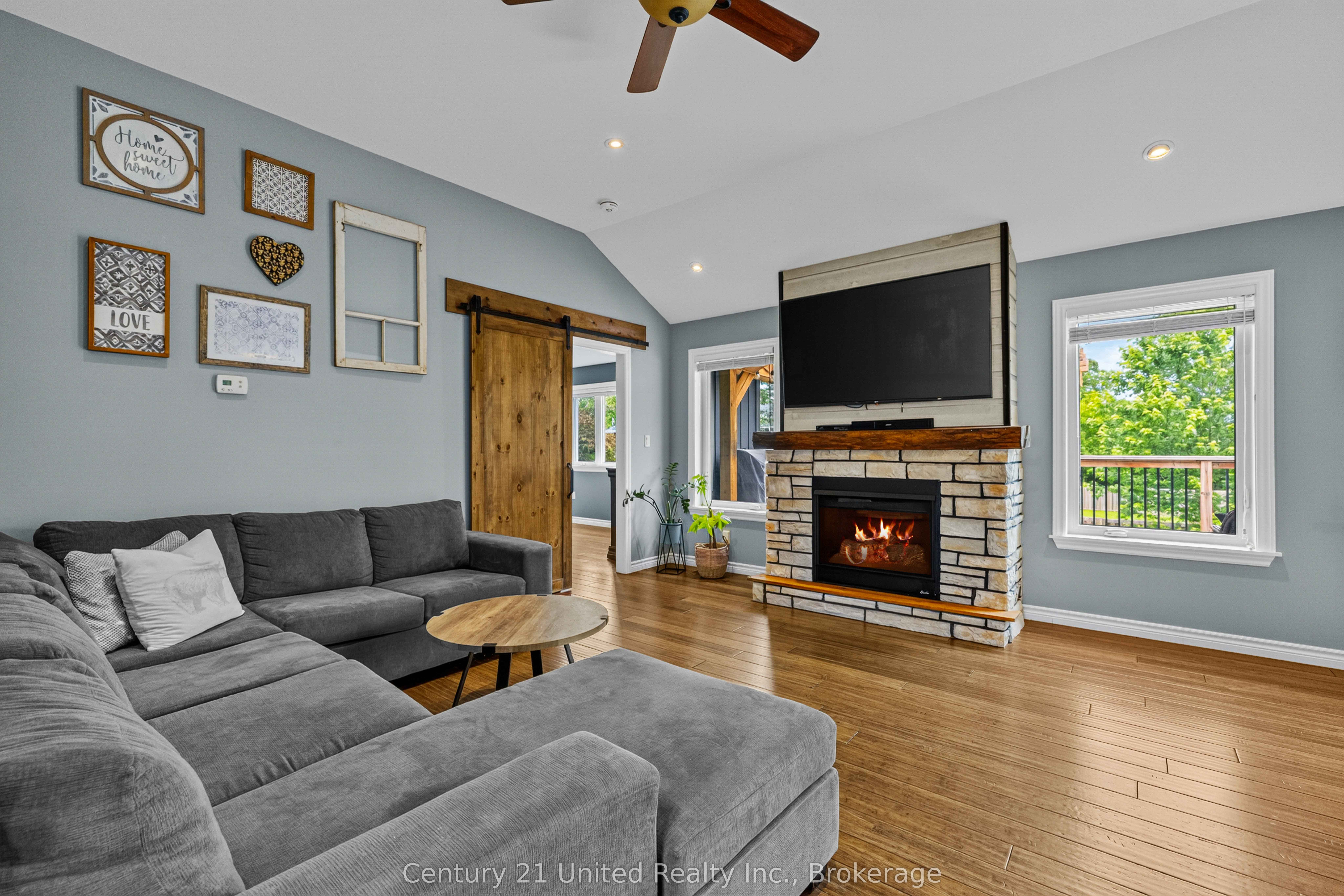 929 Mount Pleasant Road Property Photo 8