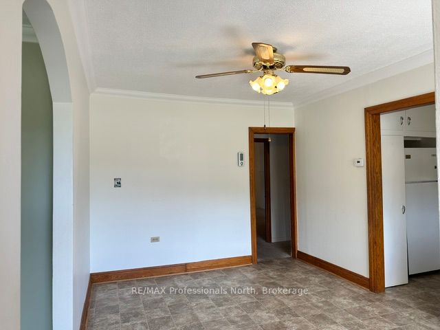 7 Invergordon Avenue Property Photo 8
