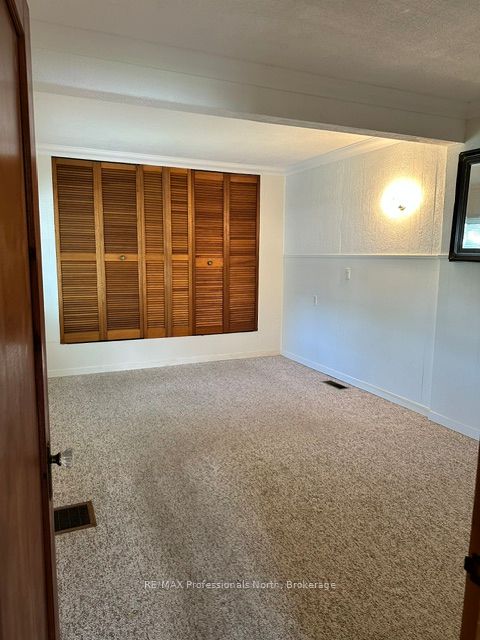 7 Invergordon Avenue Property Photo 19