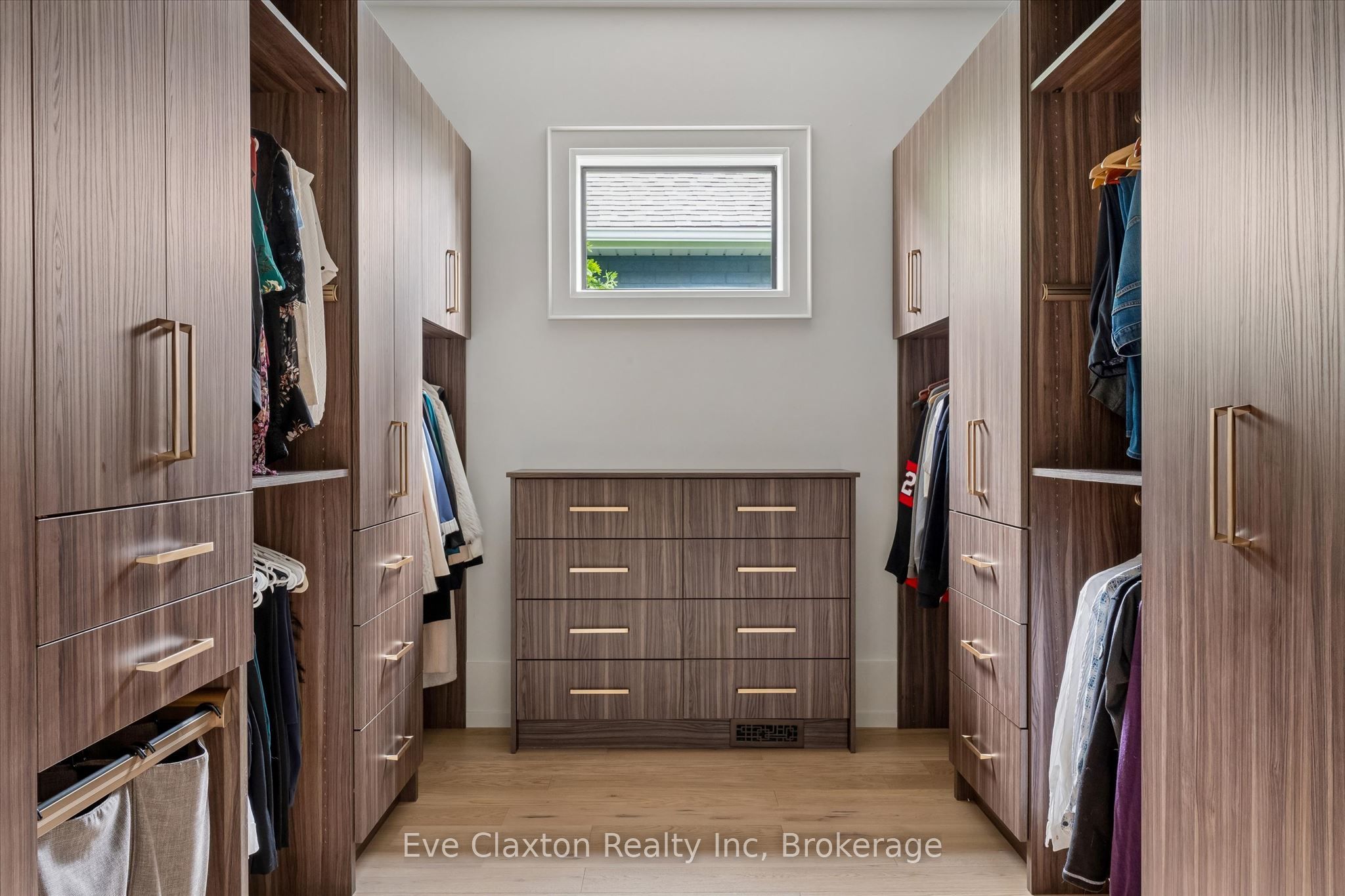 54 Forest Street Property Photo 25