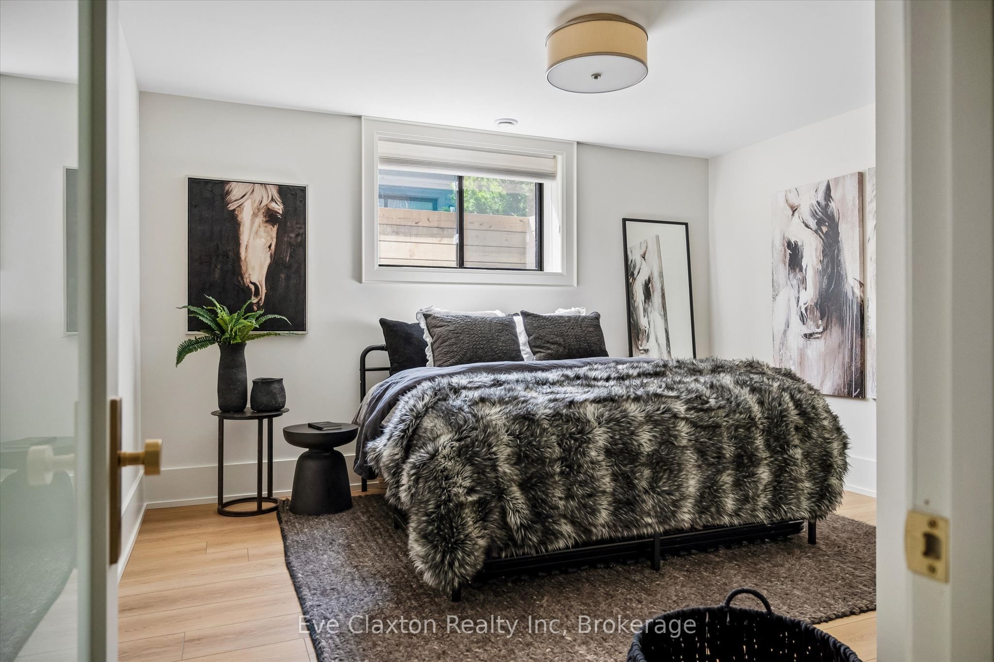 54 Forest Street Property Photo 37