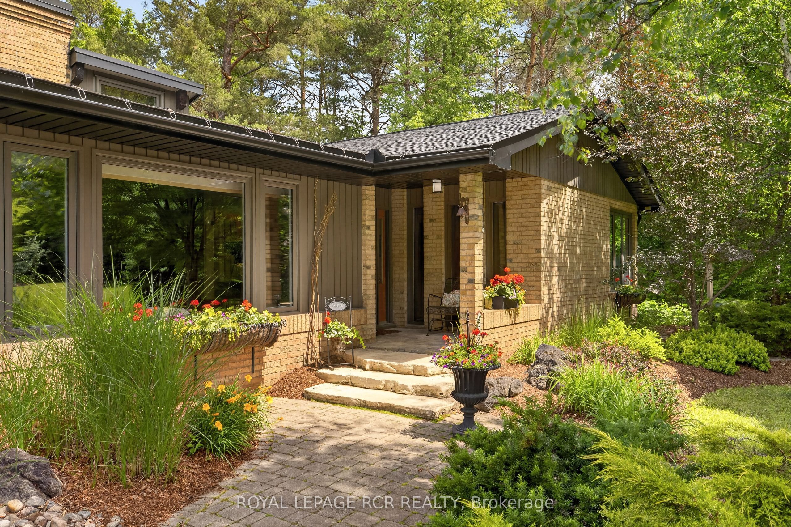 308339 Hockley Road Property Photo 5