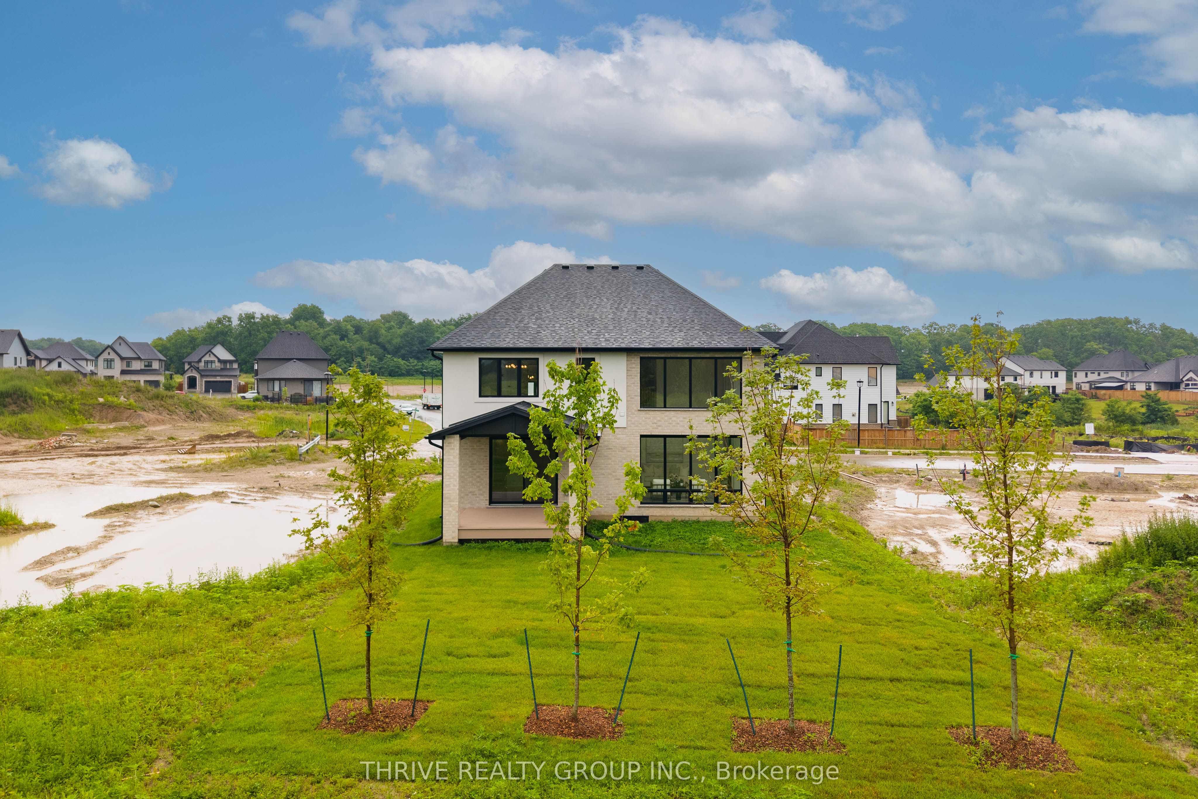 4067 Fallingbrook Road Property Photo 3