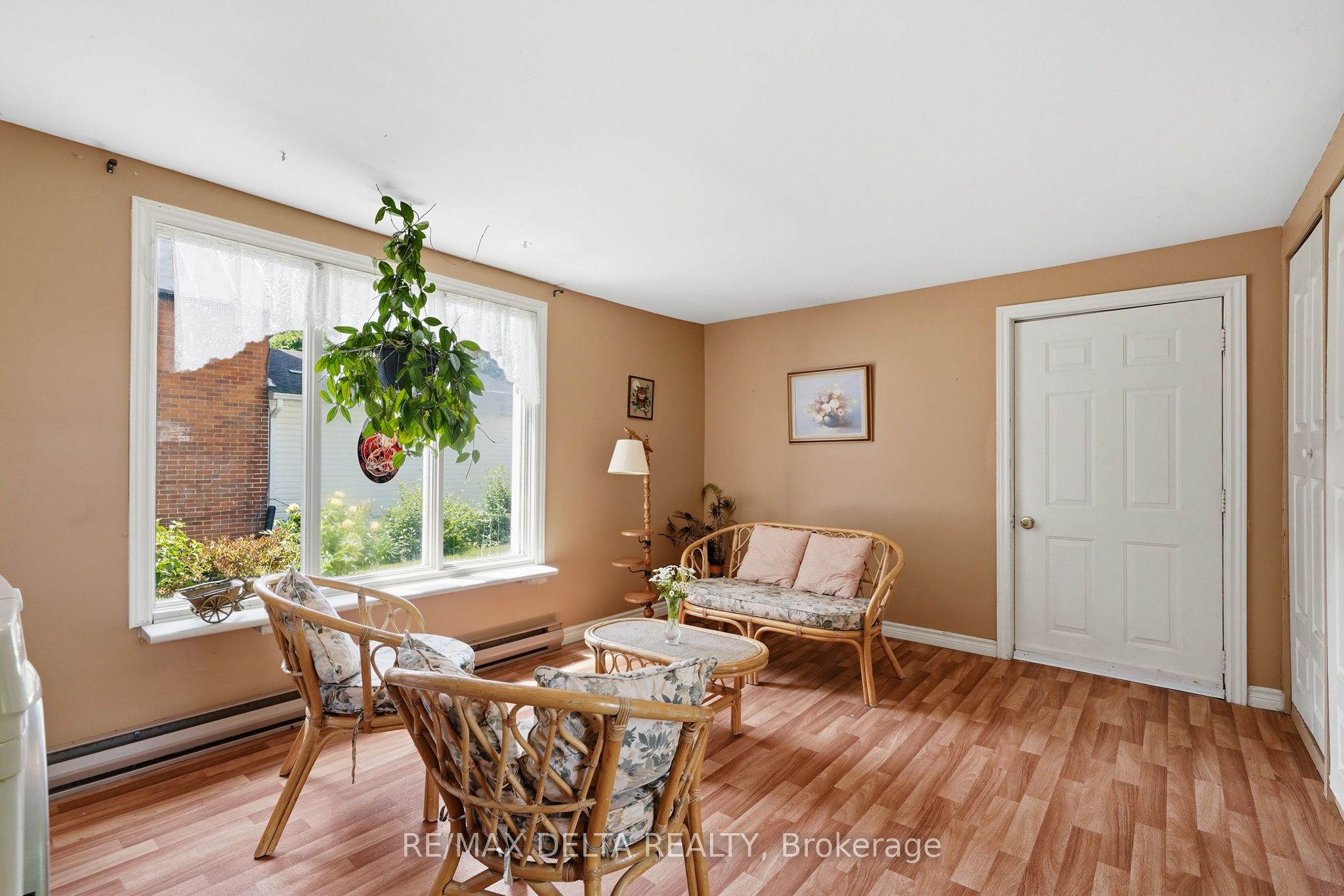 28 Jay Street Property Photo 13