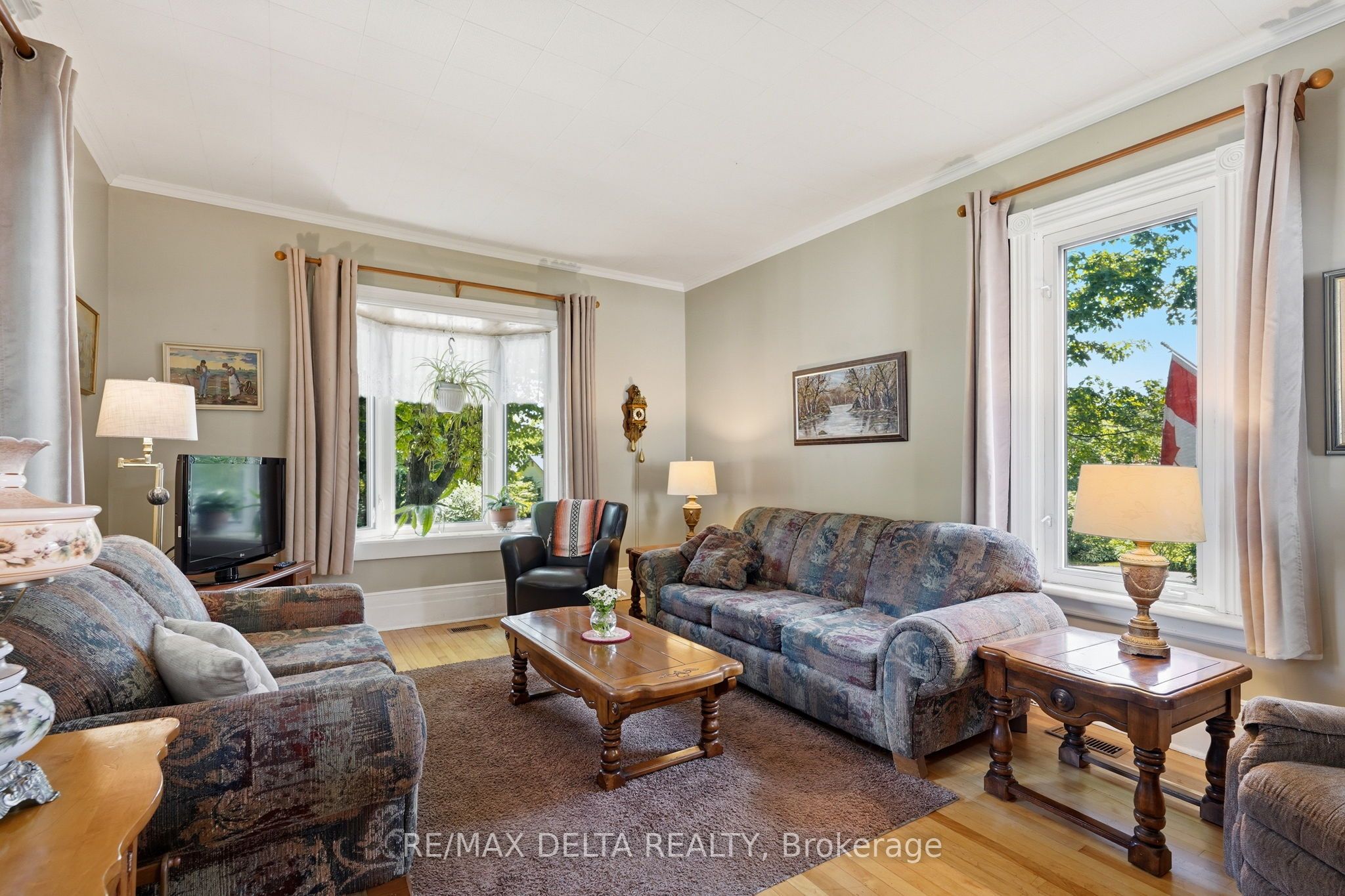 28 Jay Street Property Photo 20