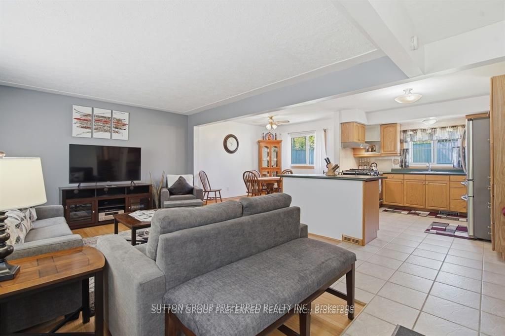27 Stormont Drive Property Photo 8