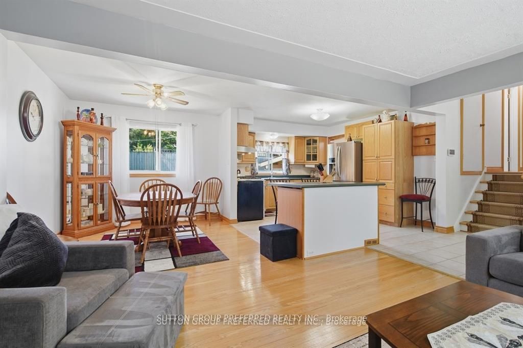 27 Stormont Drive Property Photo 12
