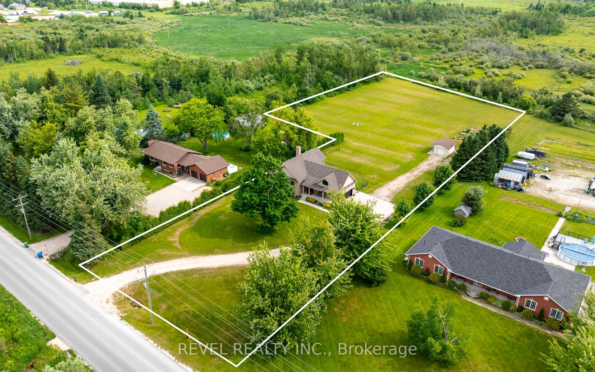 752119 Ida Street Property Photo 6
