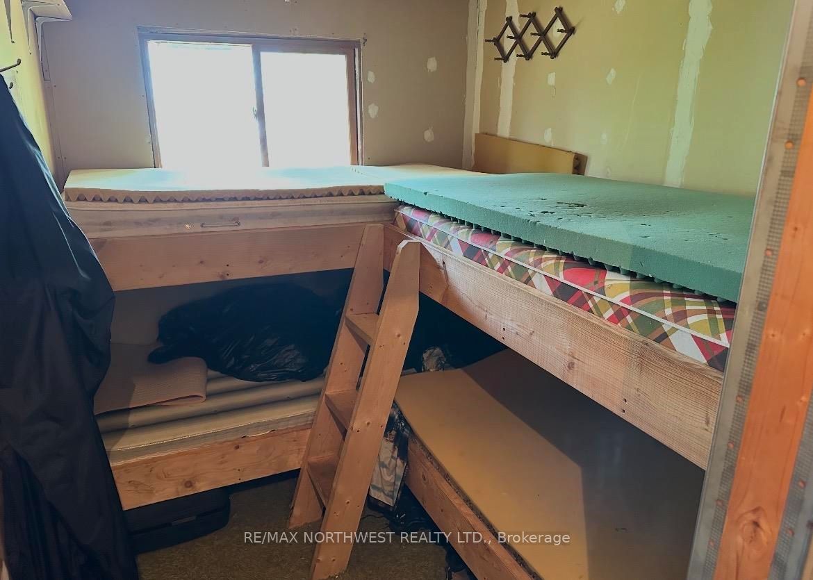 Pin 560660931 Property Photo 10