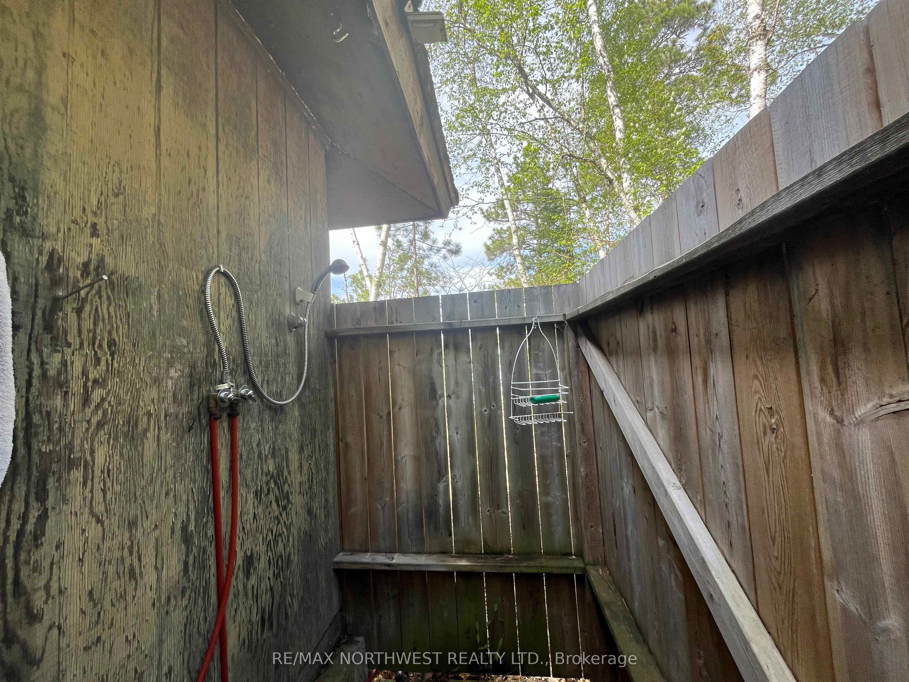 Pin 560660931 Property Photo 11