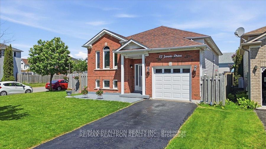 12 Jarvis Drive Property Photo 2