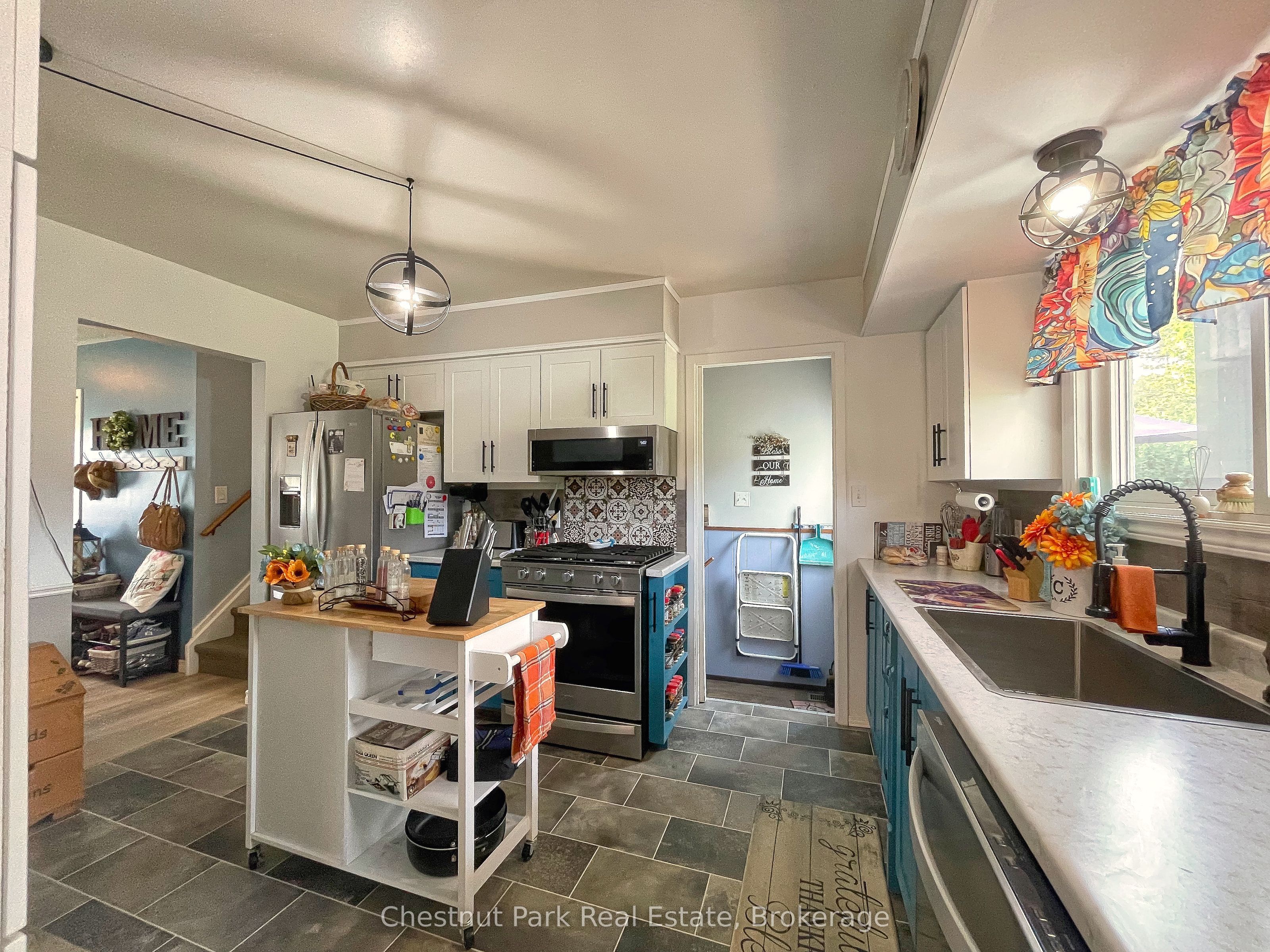14 Tower Road Property Photo 8
