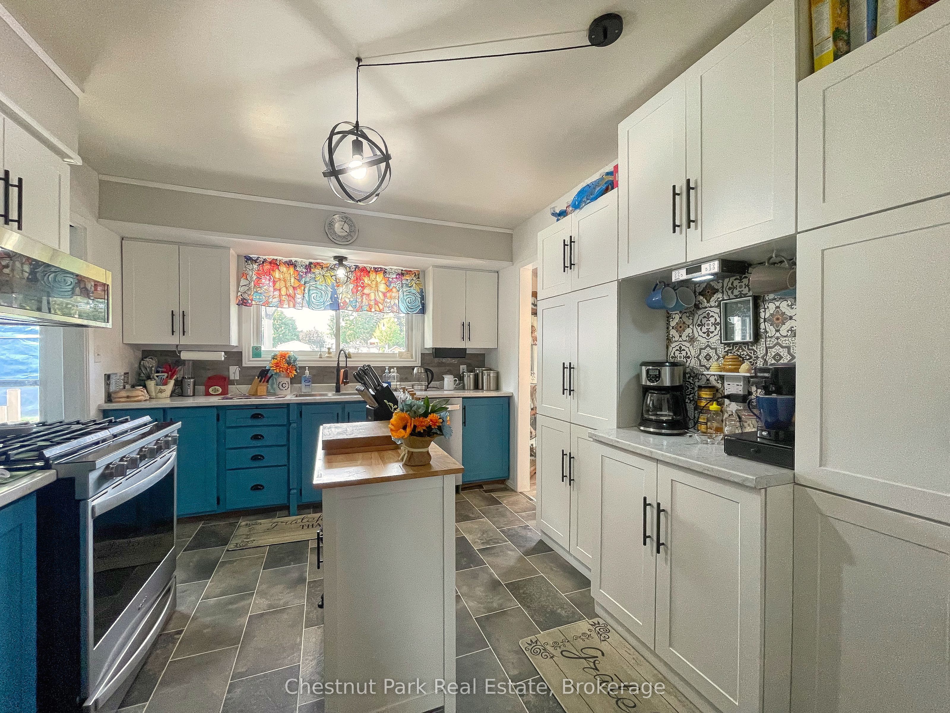 14 Tower Road Property Photo 9
