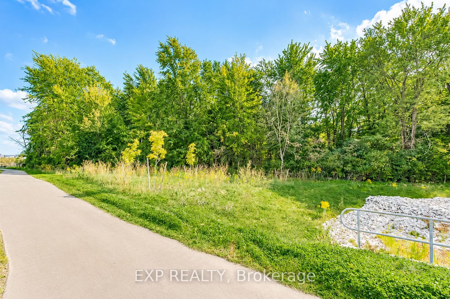 2075 Evans Boulevard Property Photo 14