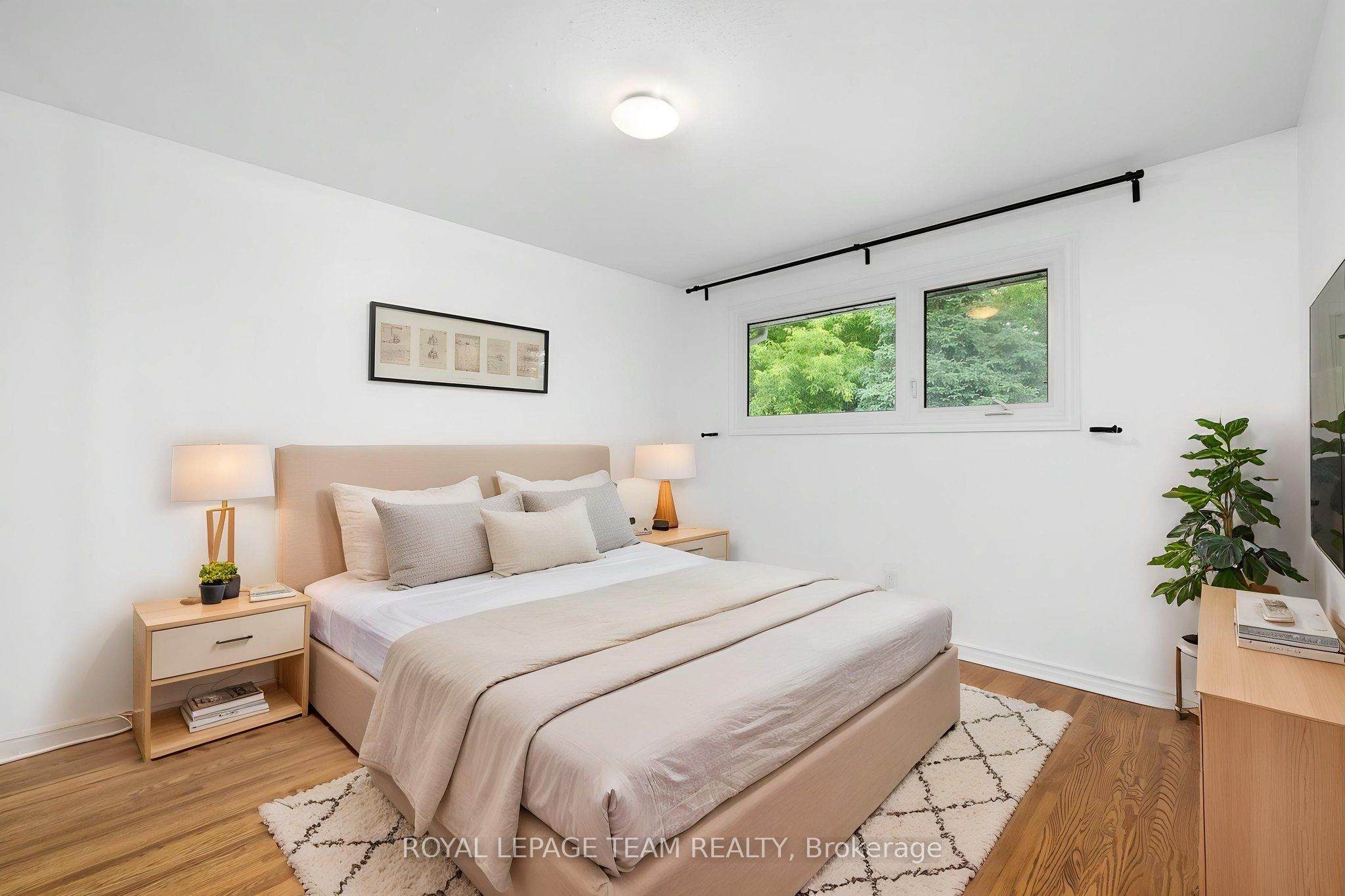40 Woodmount Crescent Property Photo 16