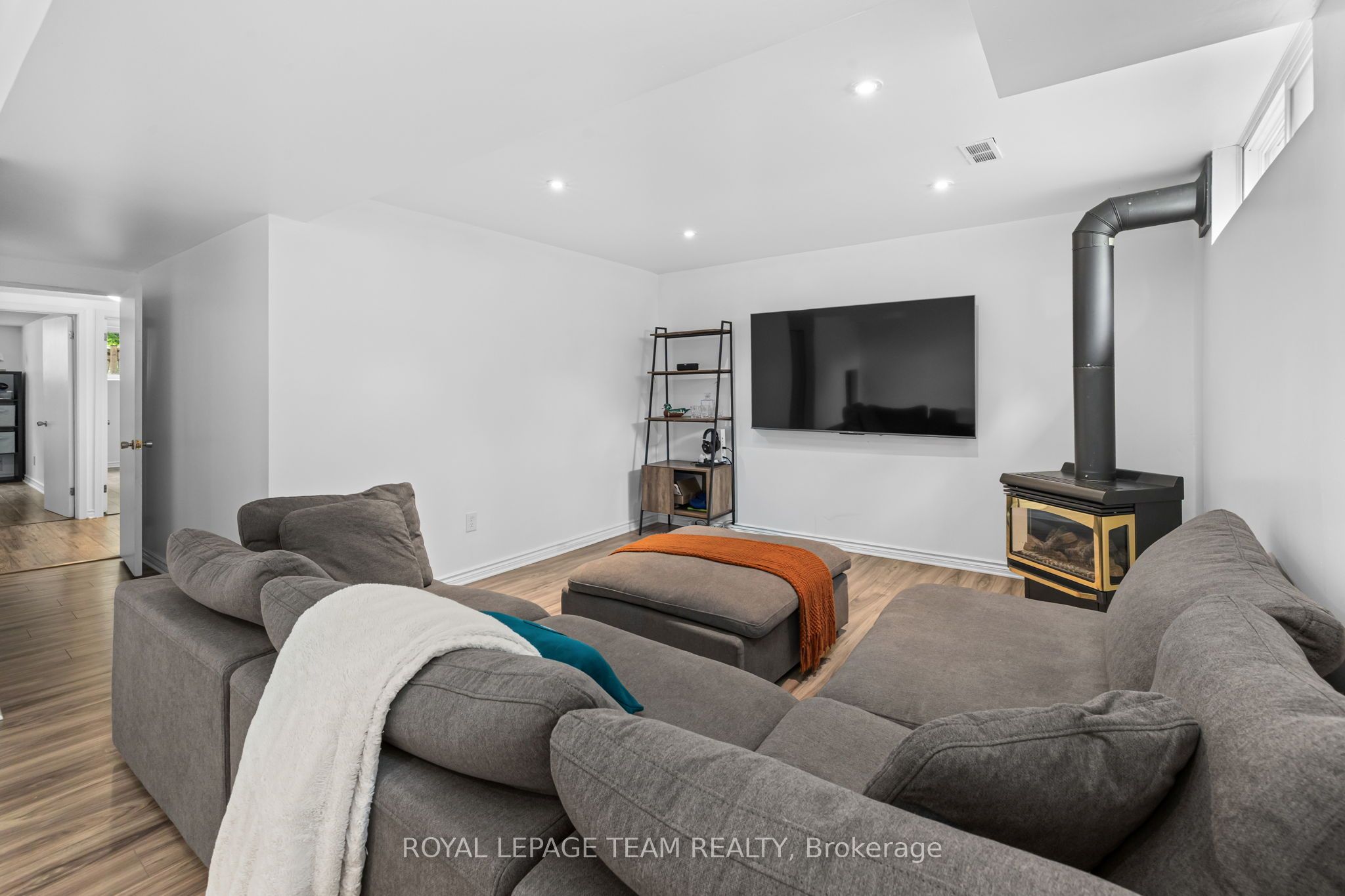 40 Woodmount Crescent Property Photo 23