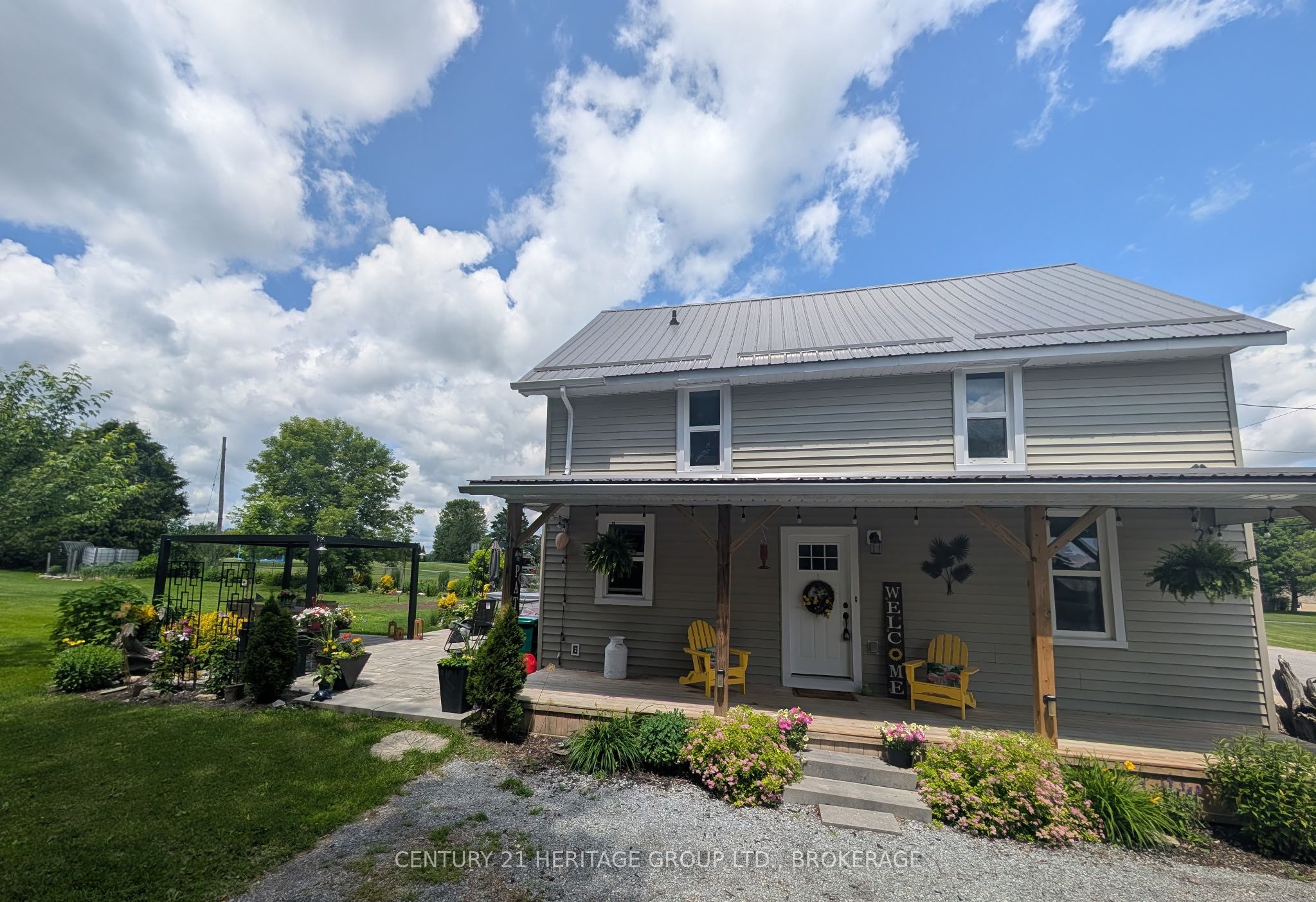 269 Simmons Road Property Photo 1