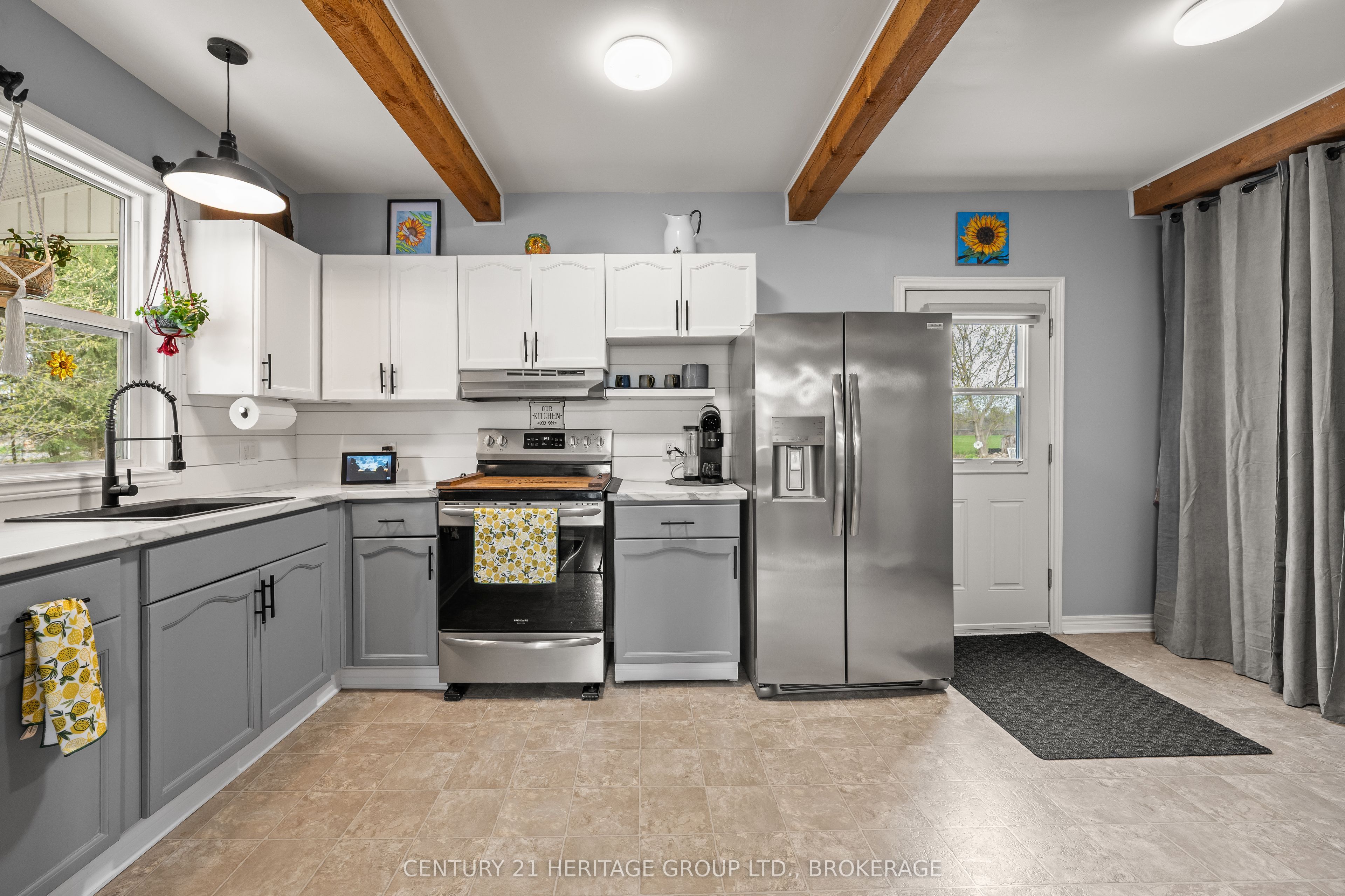 269 Simmons Road Property Photo 11