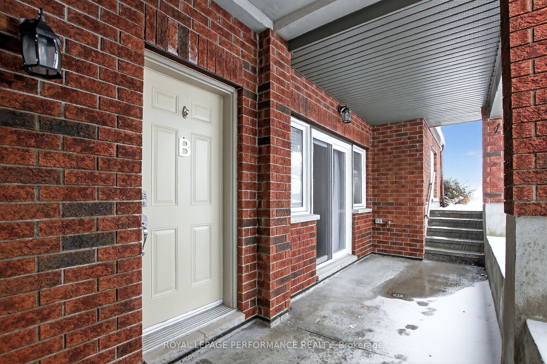 135 Harthill Way B Property Photo 36