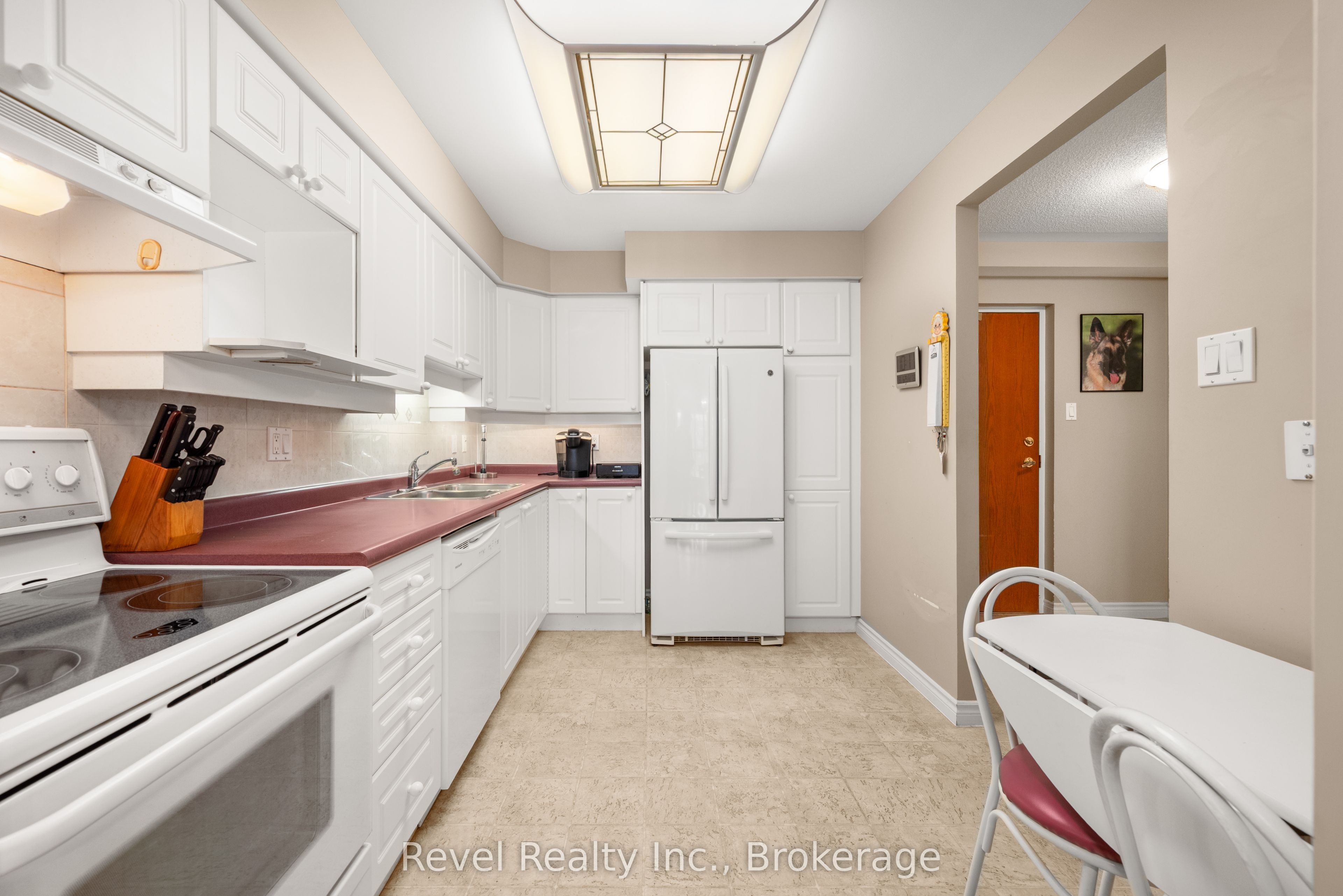 3 Heritage Way 302 Property Photo 16