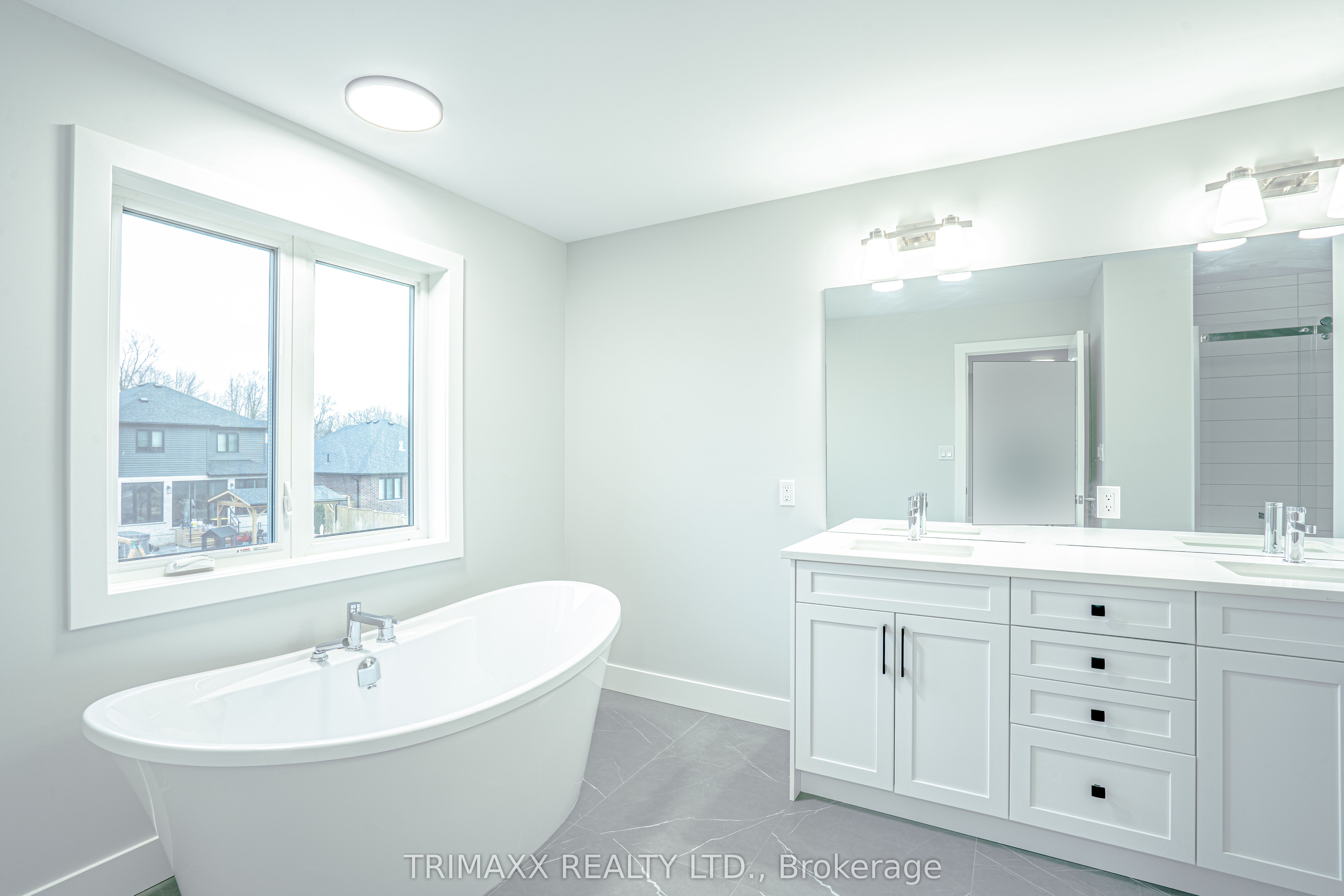 188 Foxborough Place Property Photo 28
