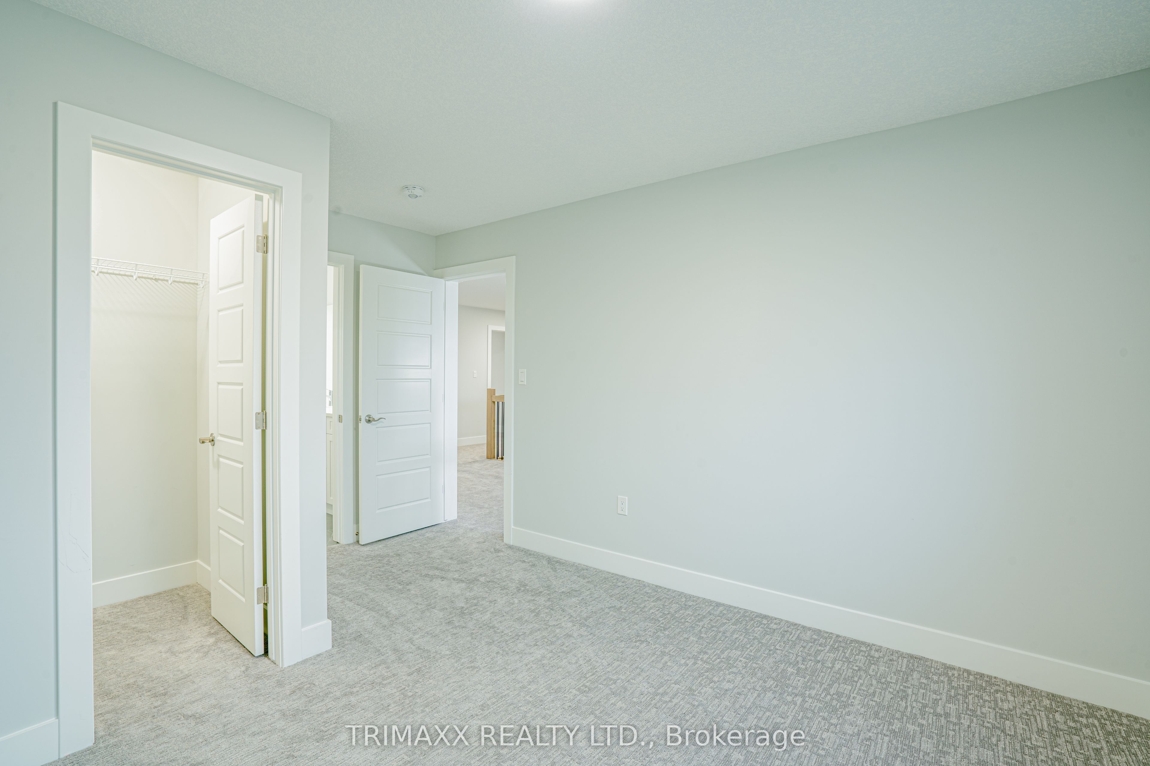 188 Foxborough Place Property Photo 34