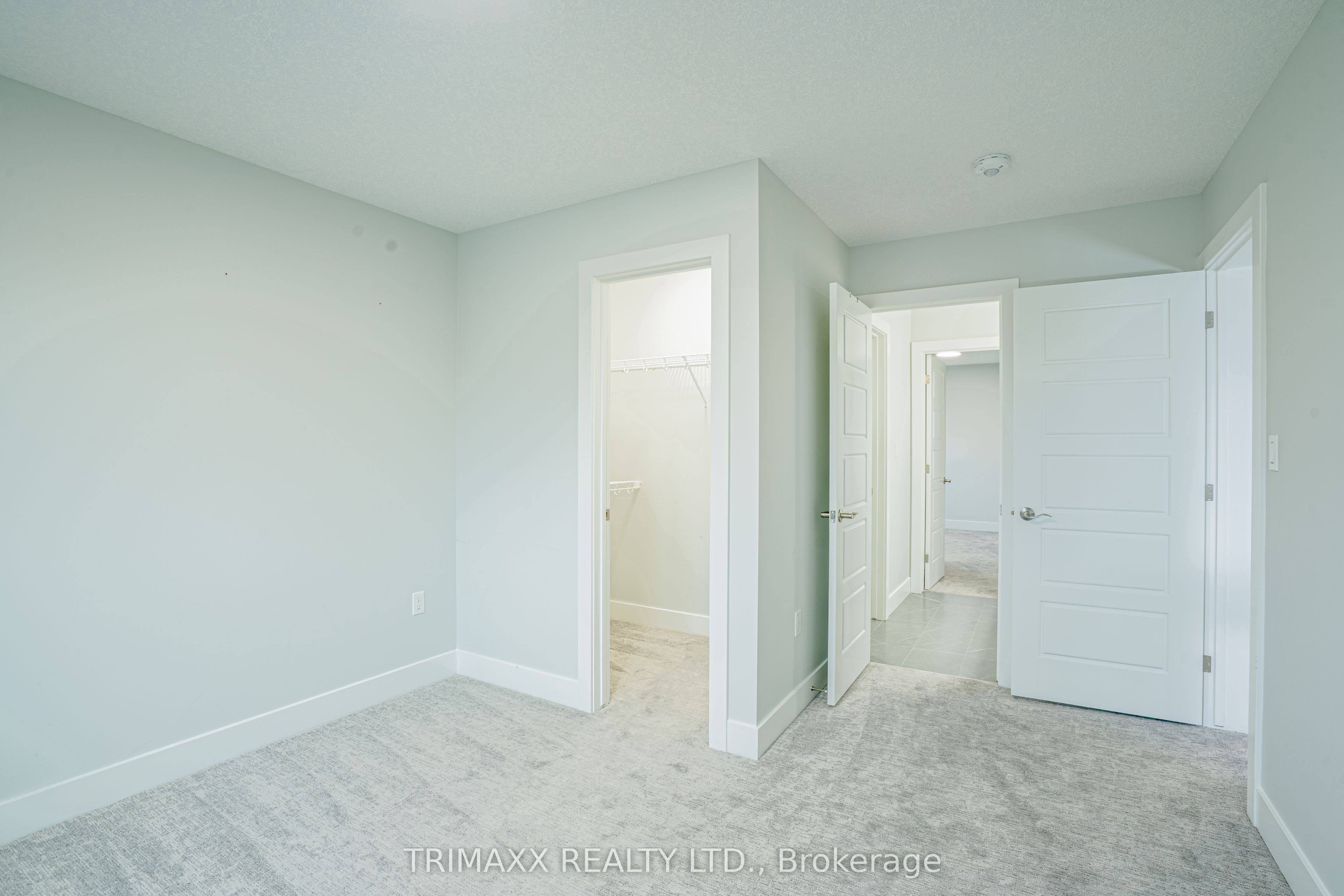 188 Foxborough Place Property Photo 35