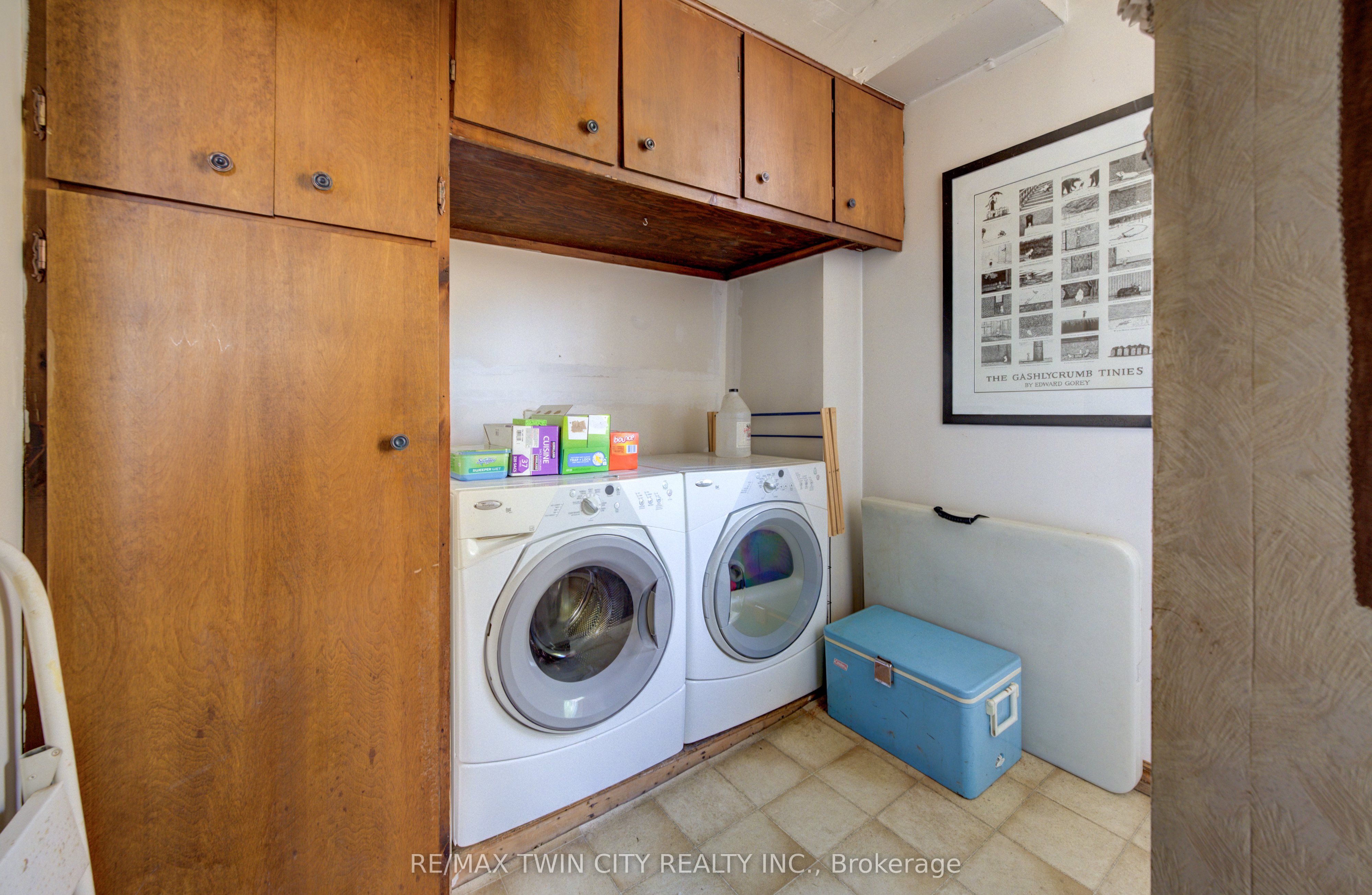 3506 Huron Road Property Photo 15